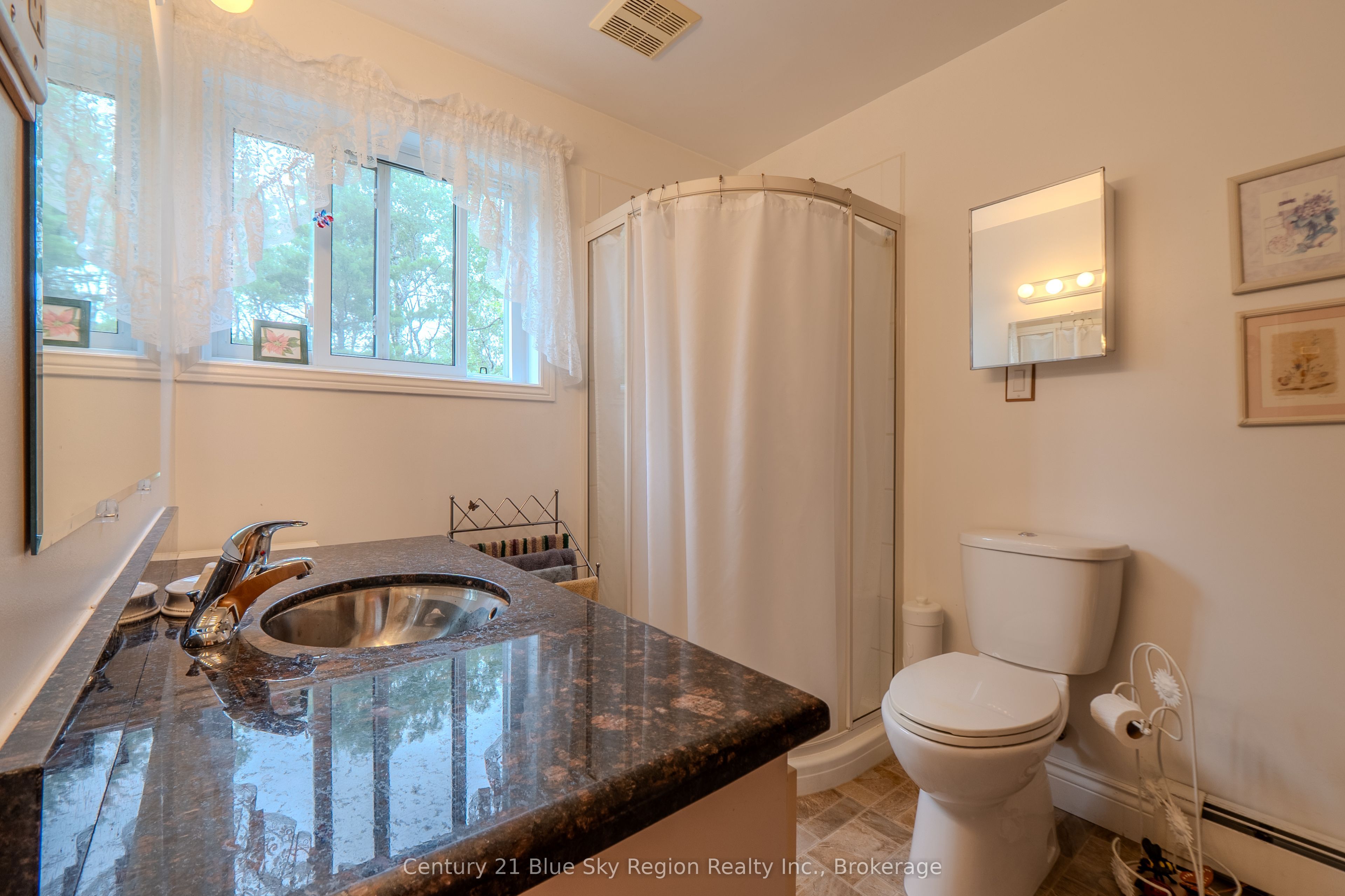 73 O'connor Drive Property Photo 14