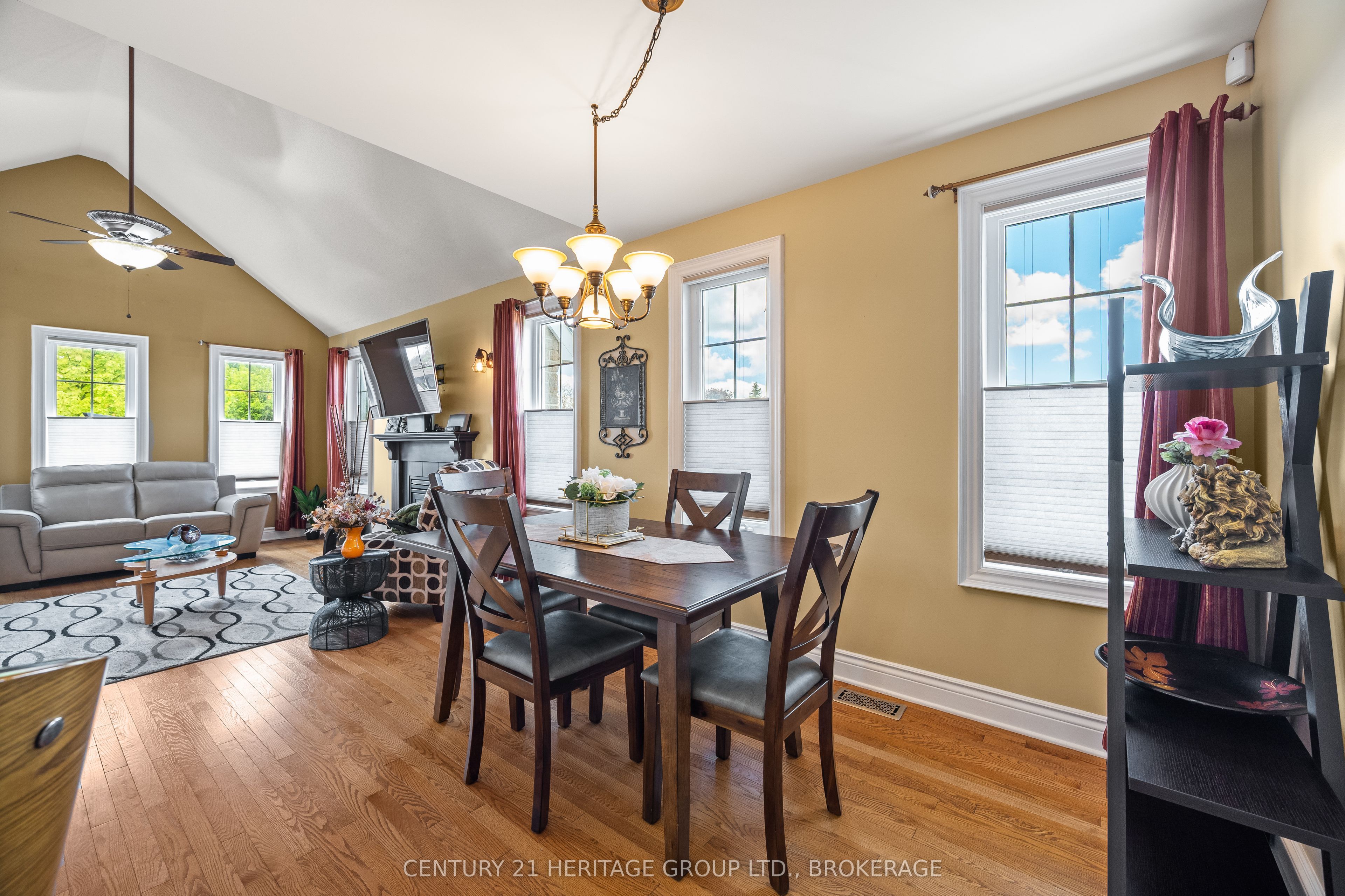 100 Britannia Crescent Property Photo 21