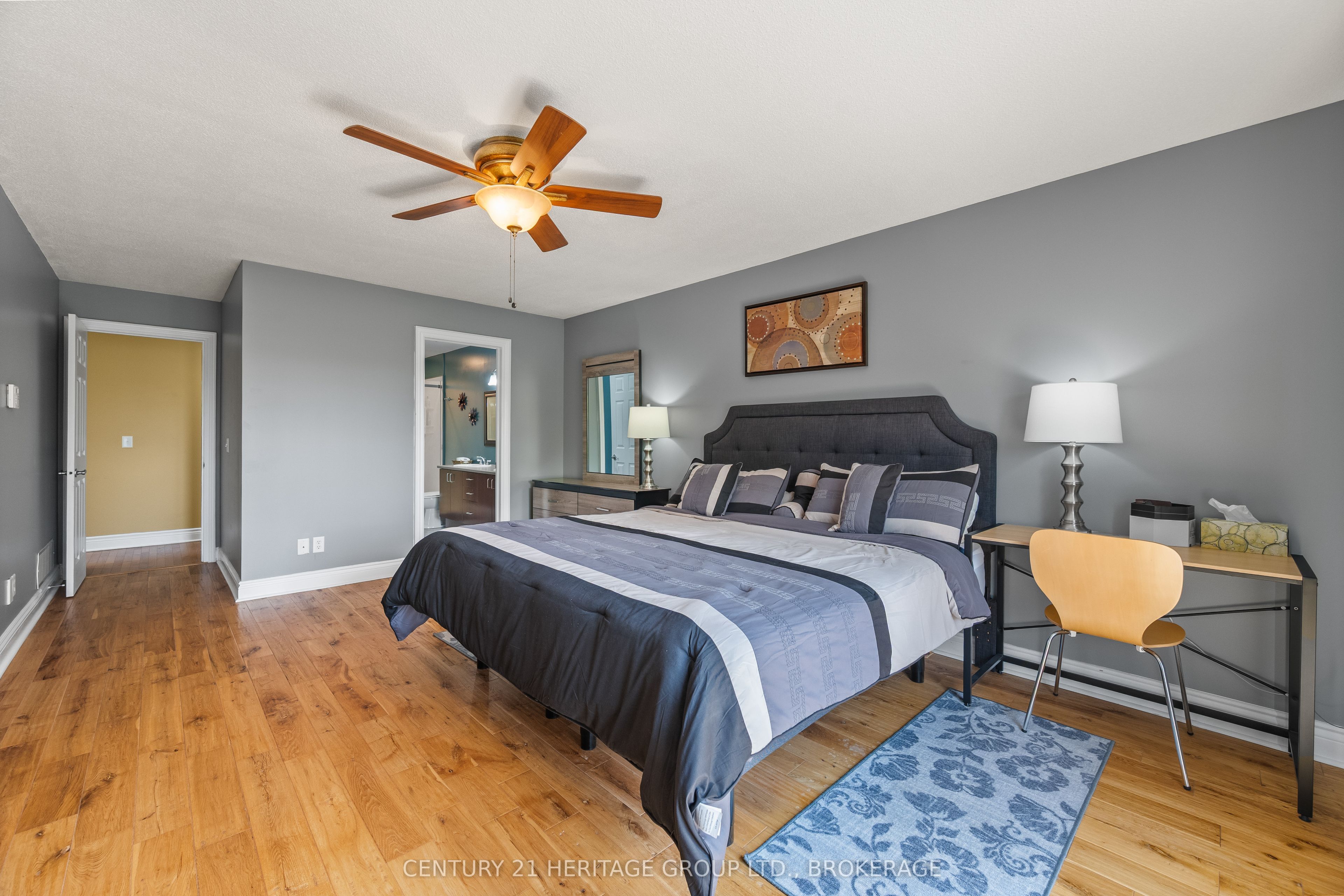 100 Britannia Crescent Property Photo 32