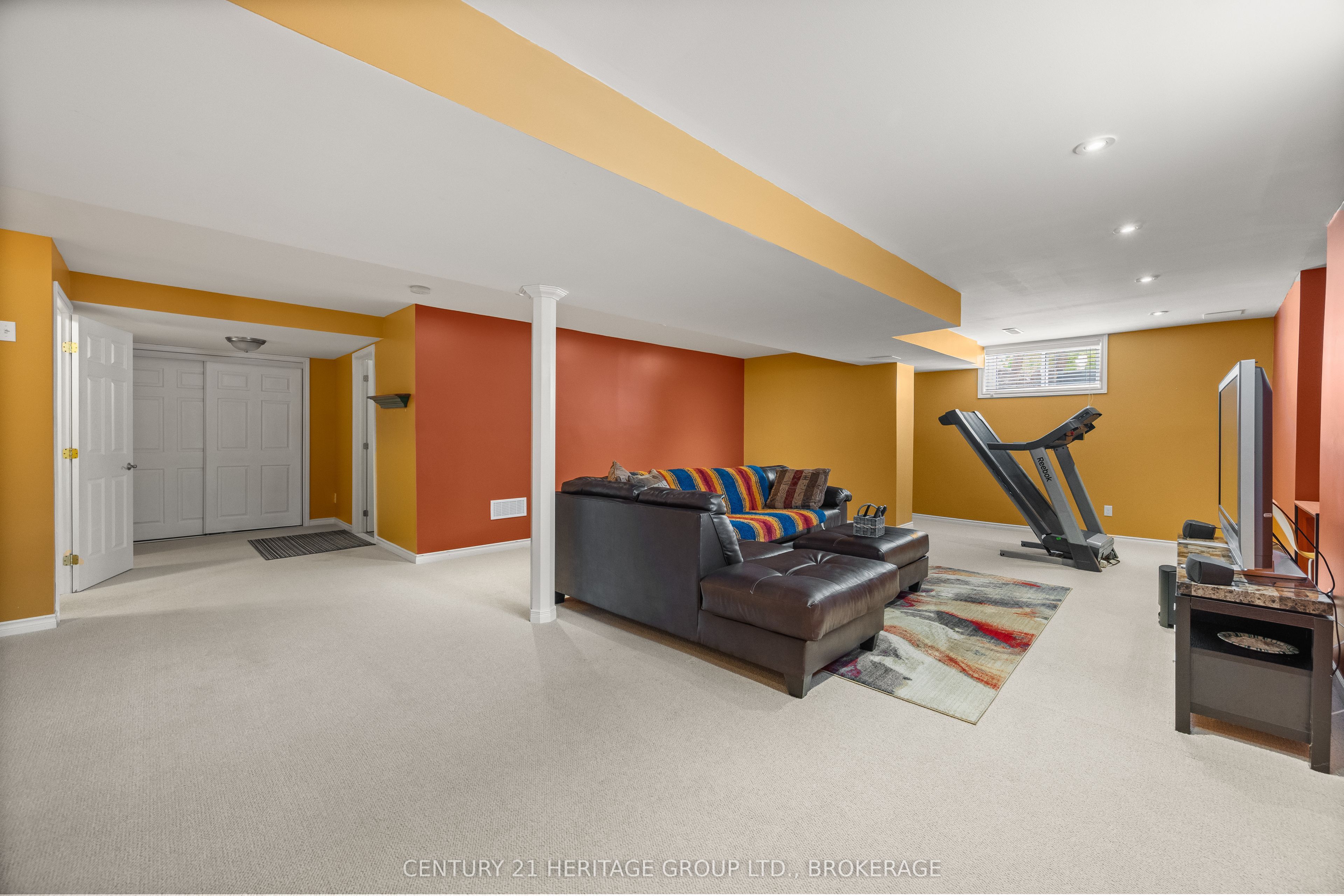 100 Britannia Crescent Property Photo 38