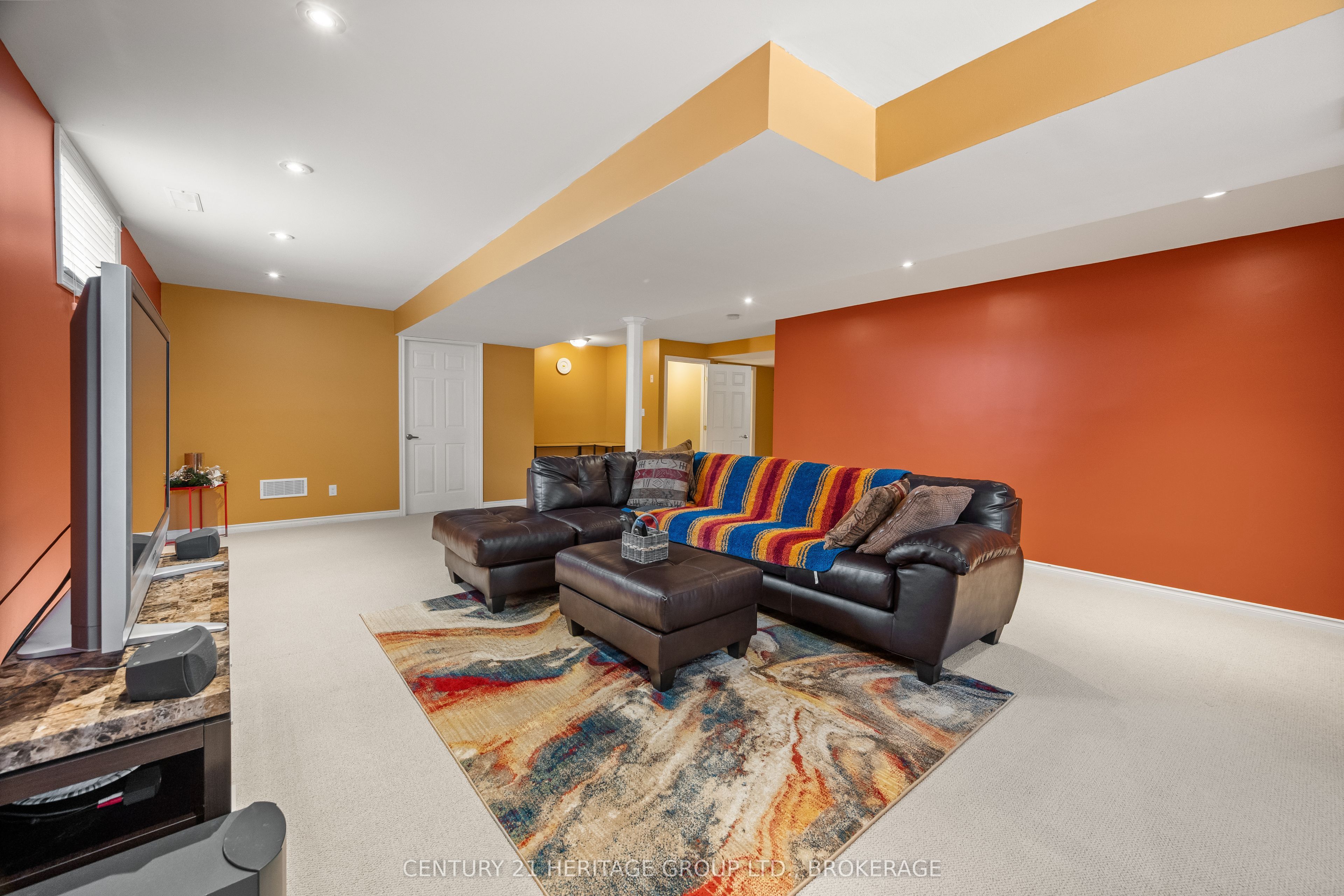 100 Britannia Crescent Property Photo 39