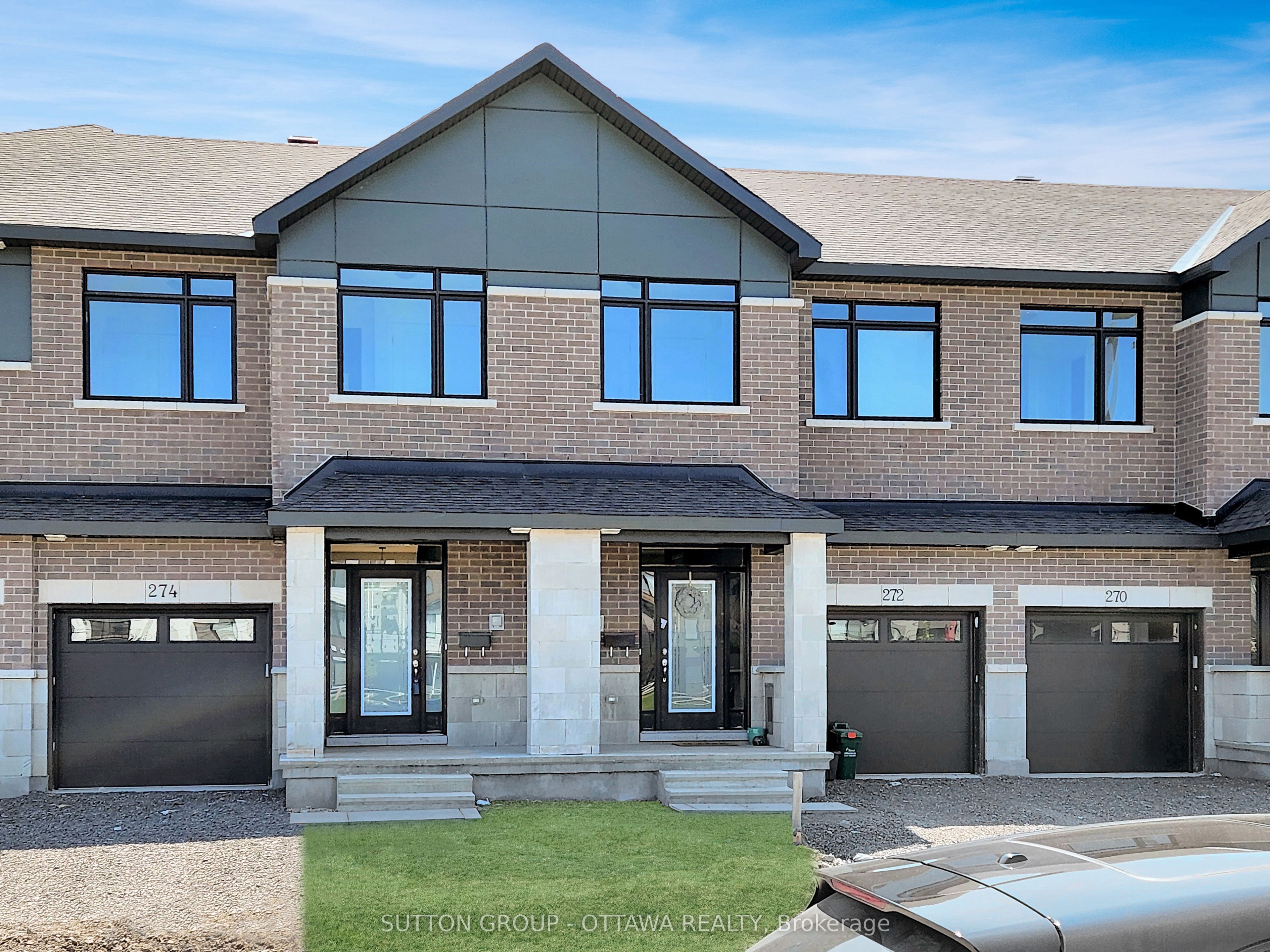 274 Darjeeling Avenue Property Photo 1