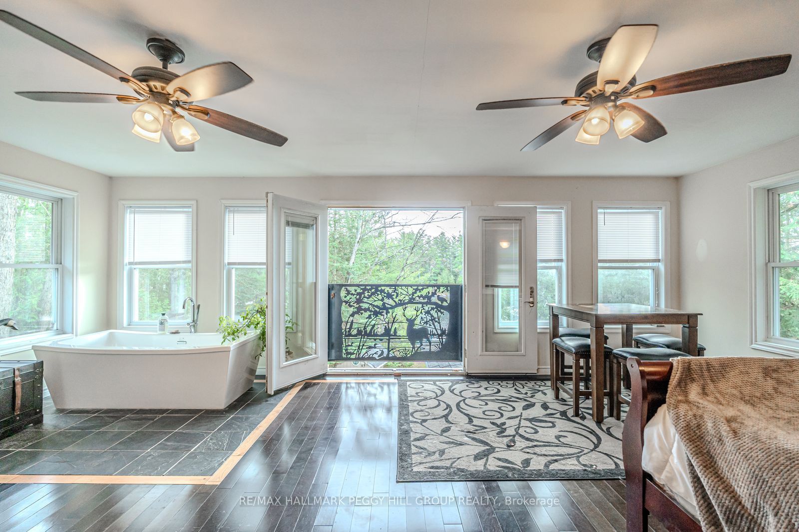 4 Clover Court Property Photo 14