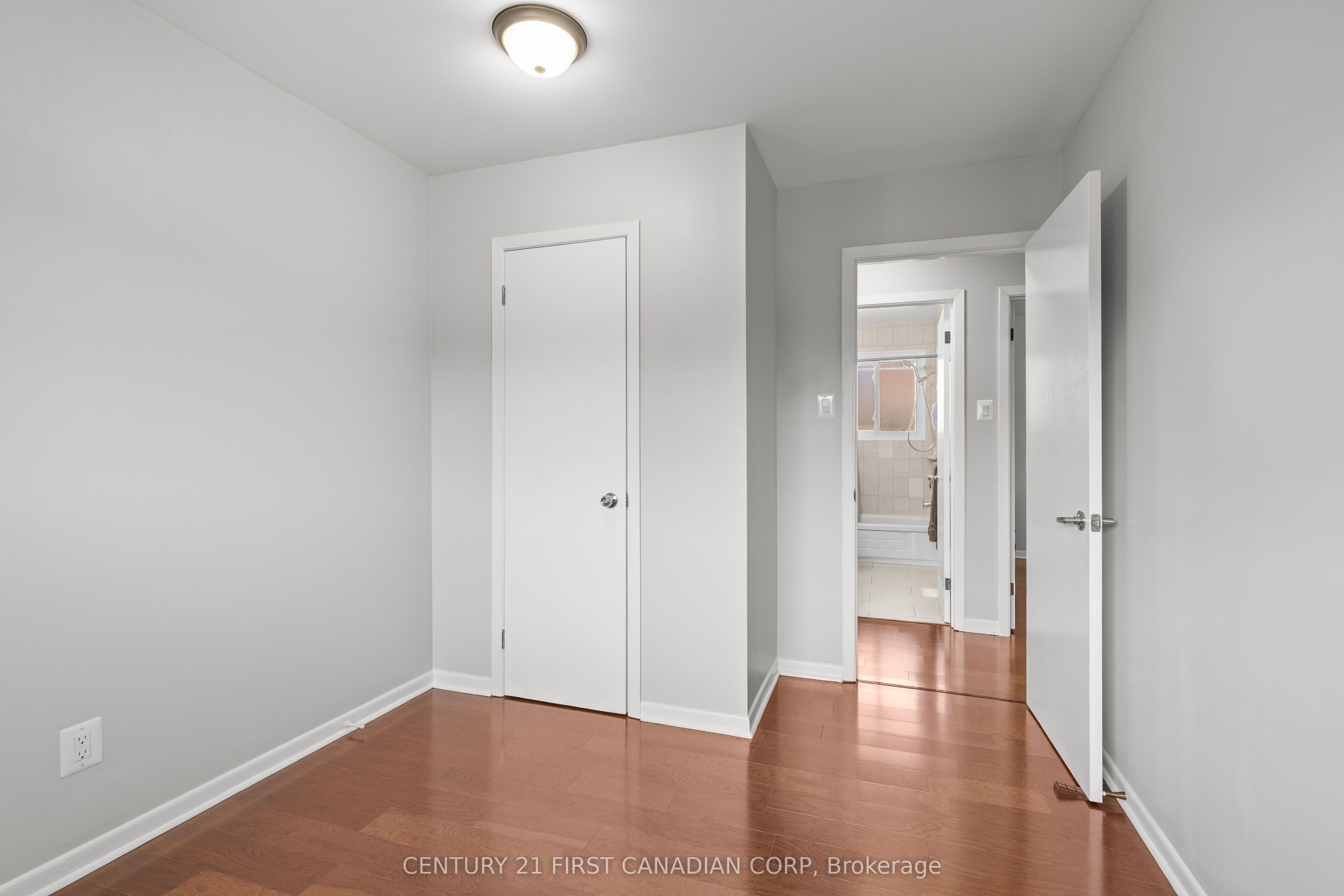 4 Archer Crescent Property Photo 17