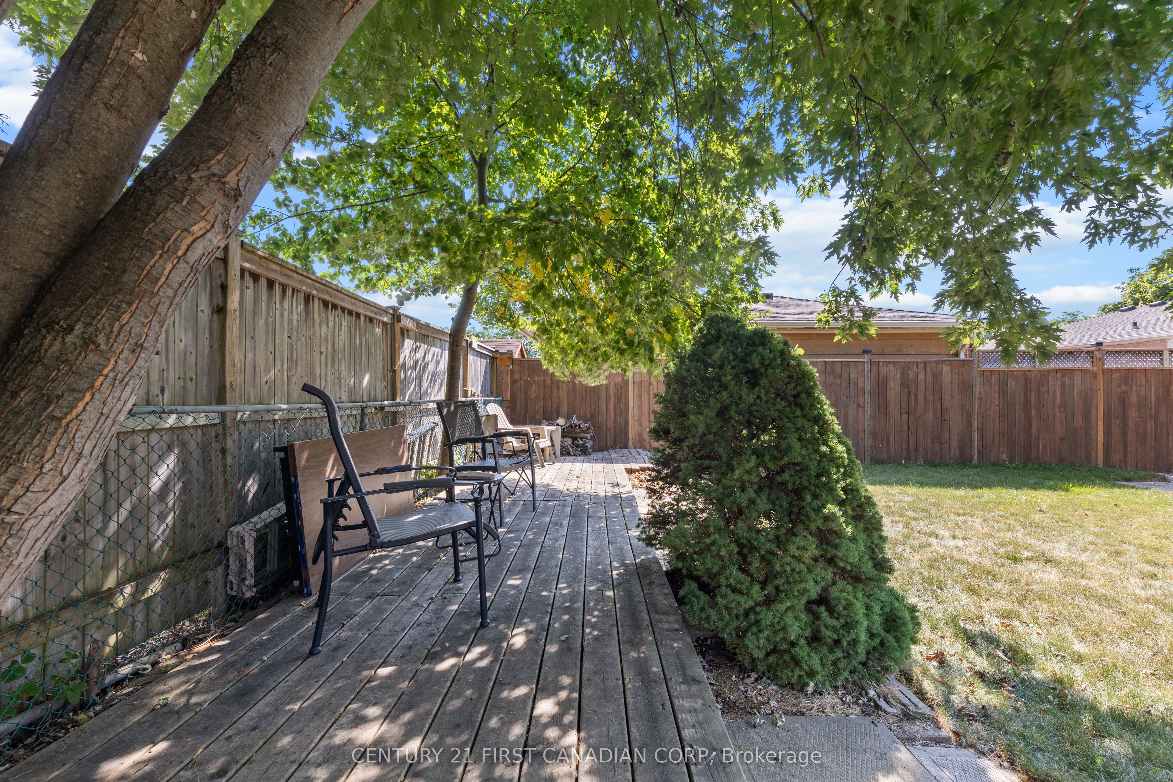 4 Archer Crescent Property Photo 27