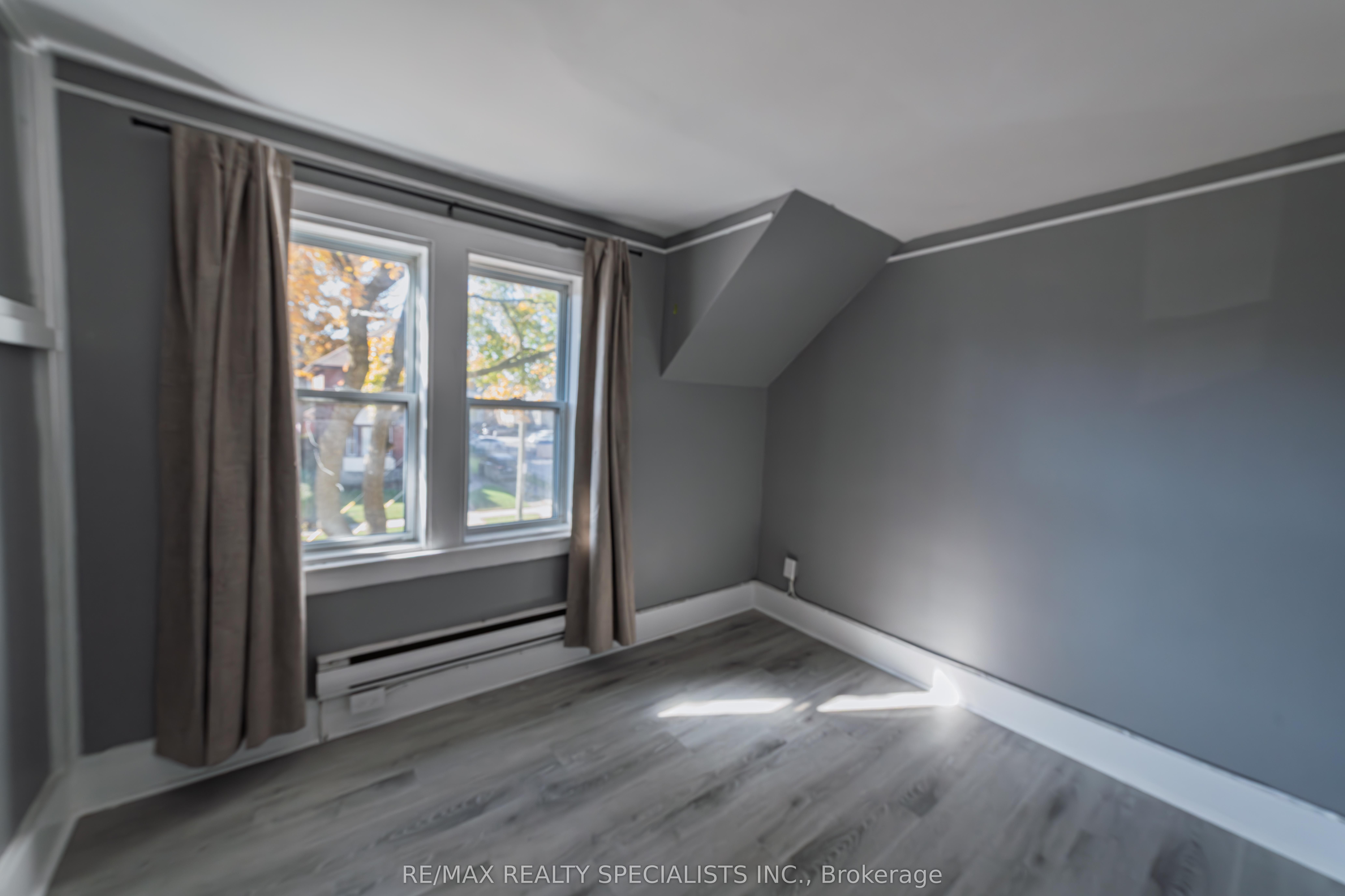 332 Elm Avenue Property Photo 8