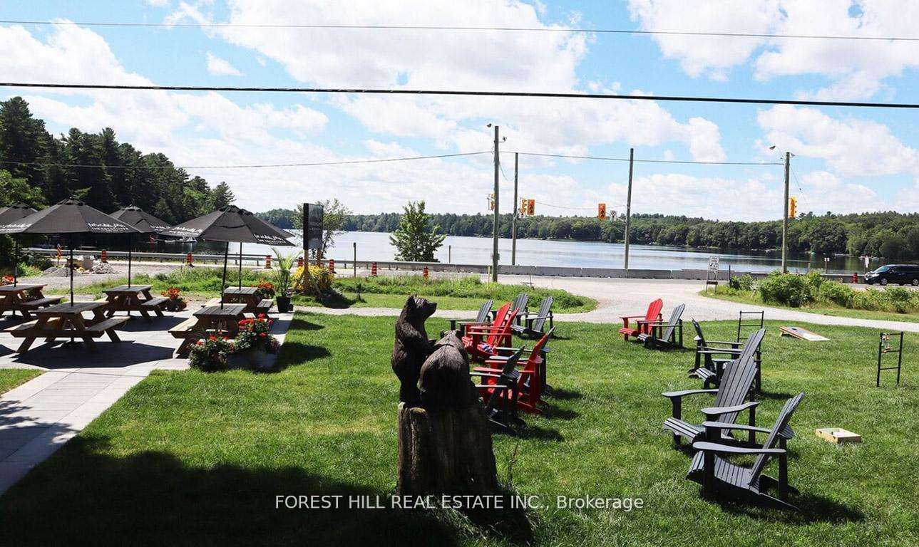 1014 Lois Lane Property Photo 4