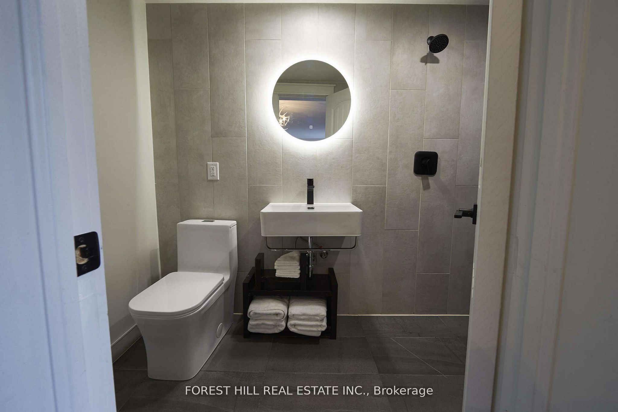 1014 Lois Lane Property Photo 30