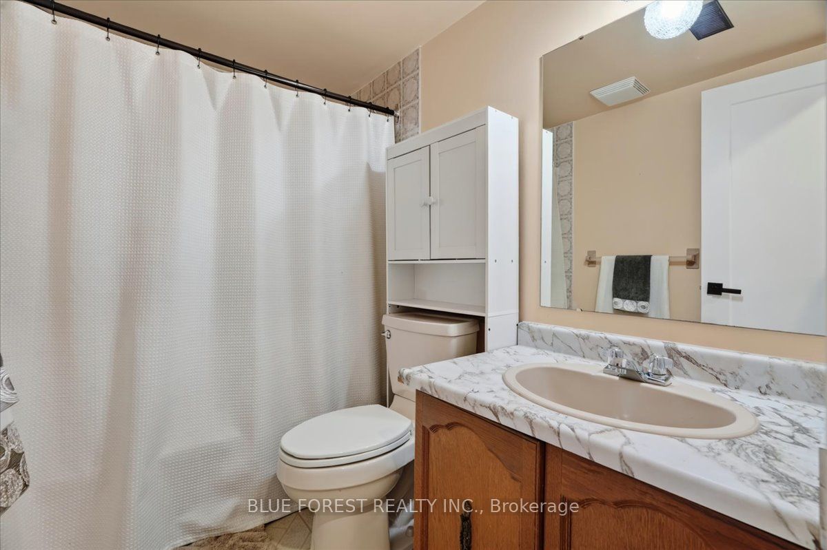 1885 Aldersbrook Road Property Photo 27