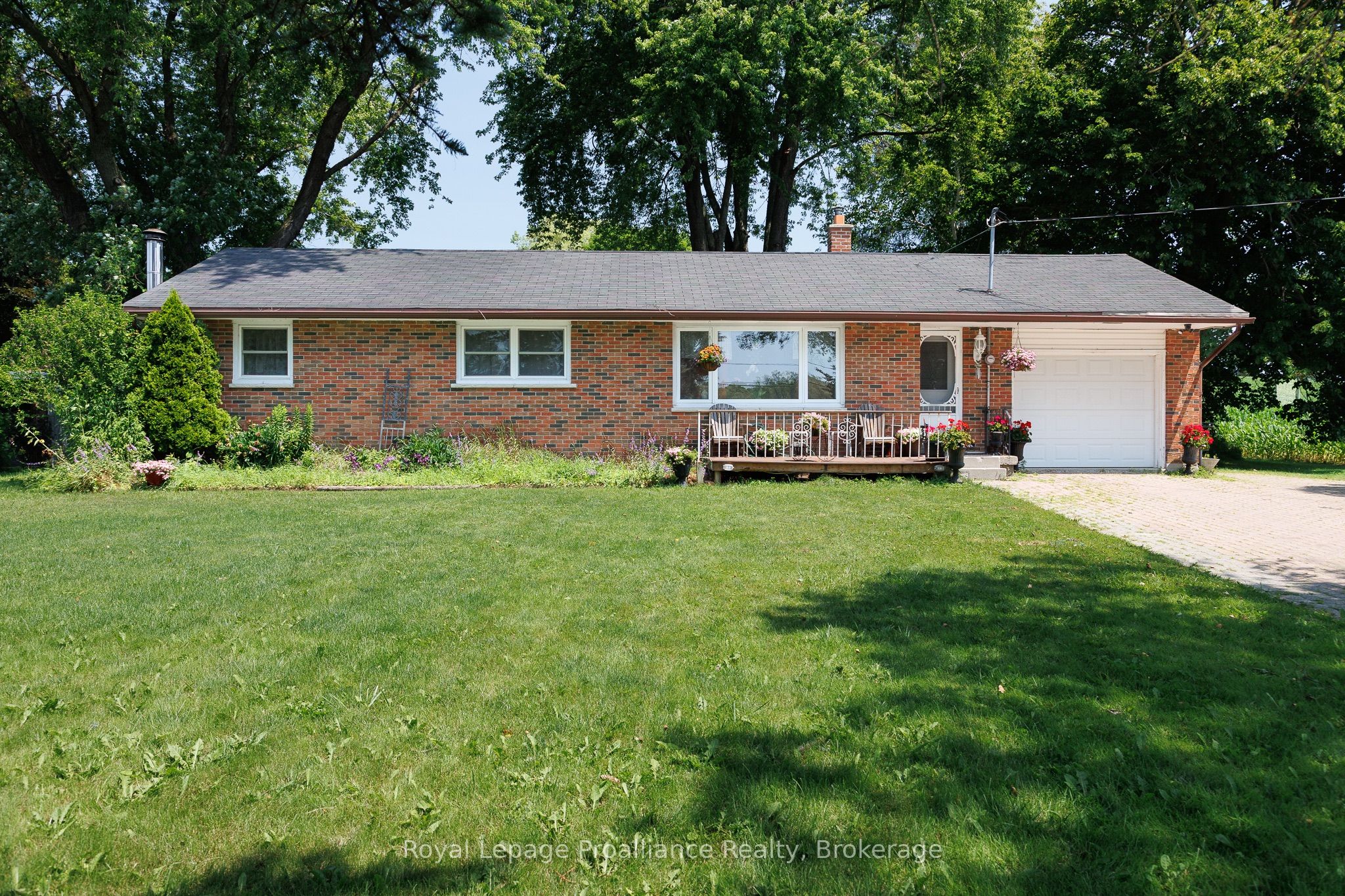 2685 Highway 28