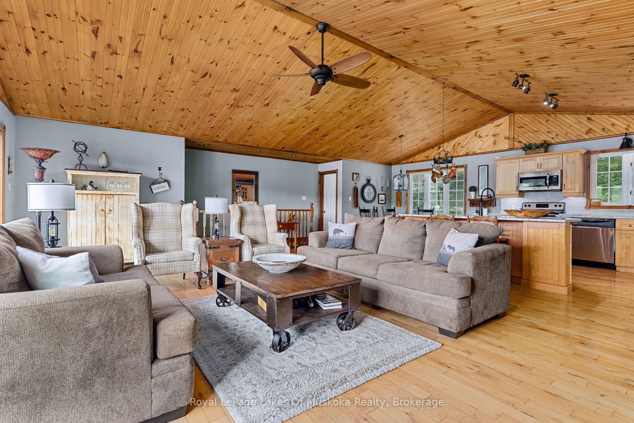 300 Wurm Road Property Photo 6