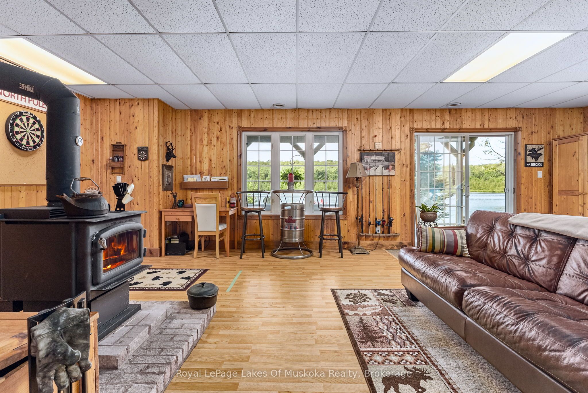 300 Wurm Road Property Photo 17