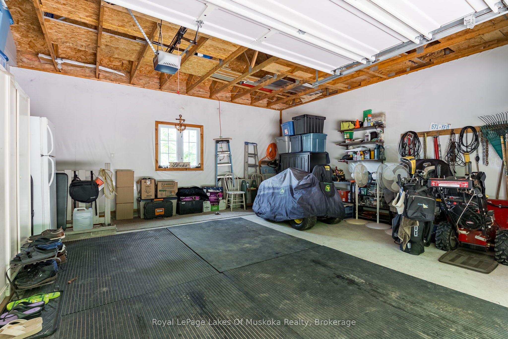 300 Wurm Road Property Photo 37