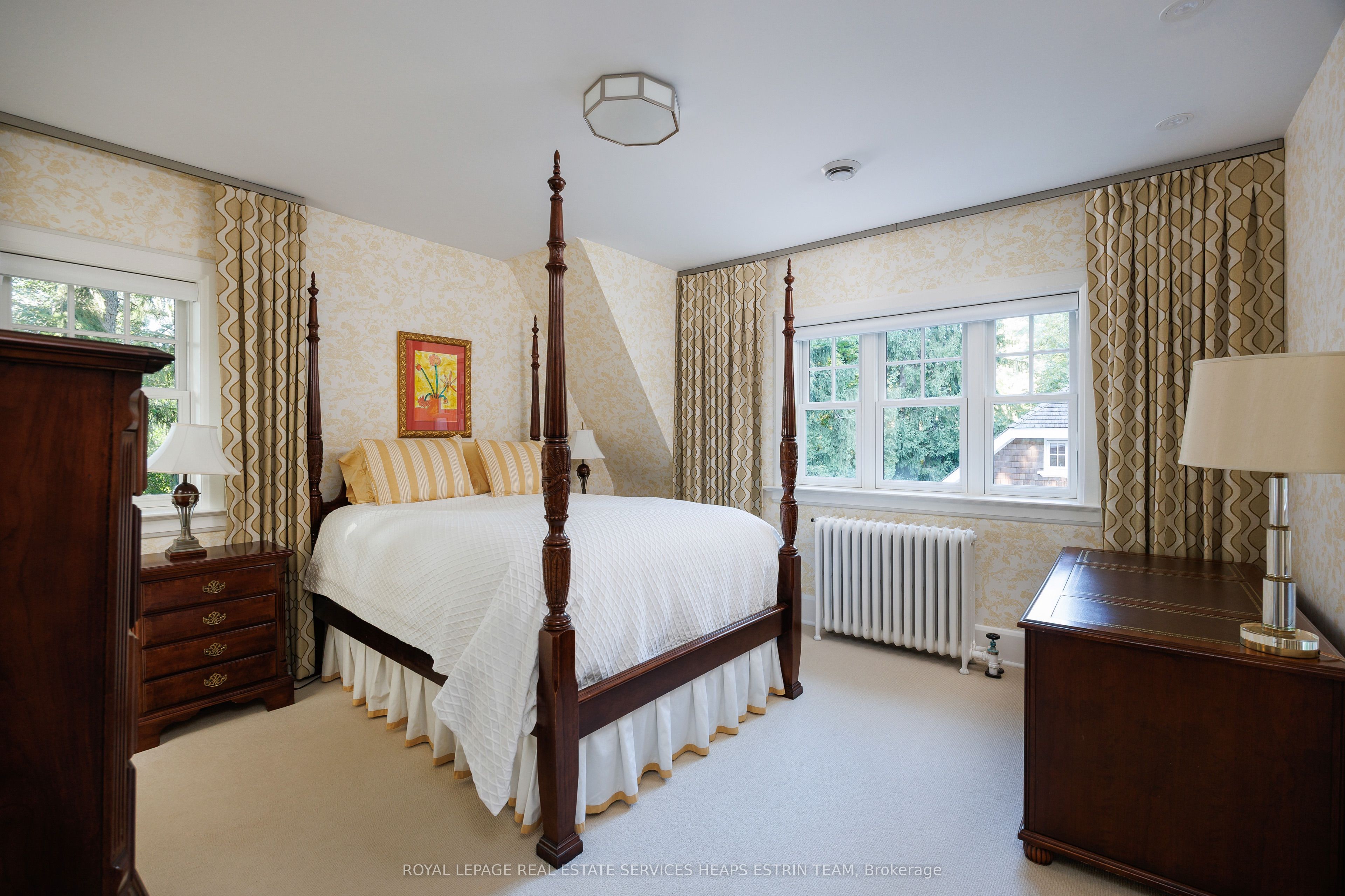 75 Queen Street Property Photo 42