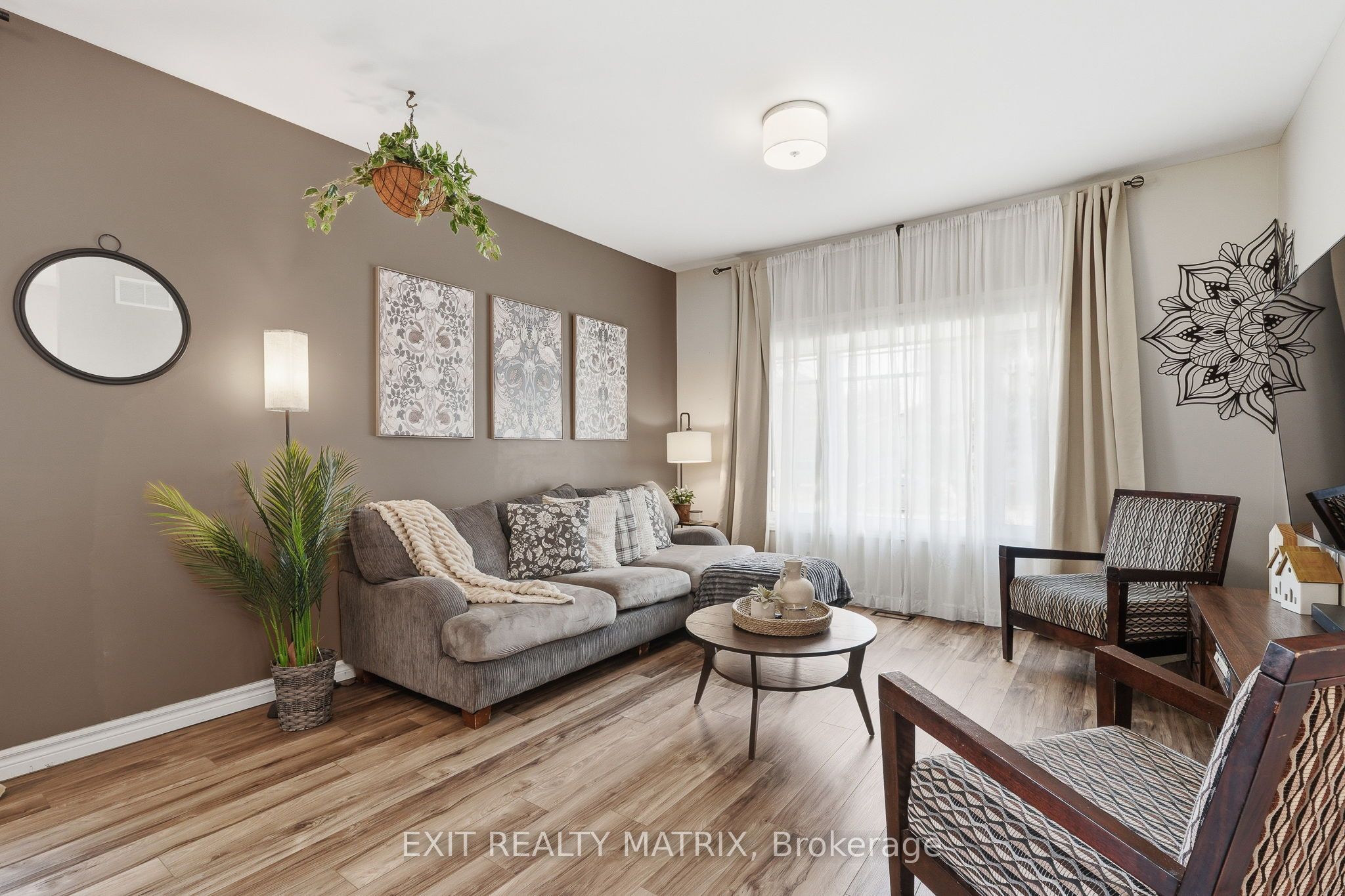 59 First Avenue Property Photo 5