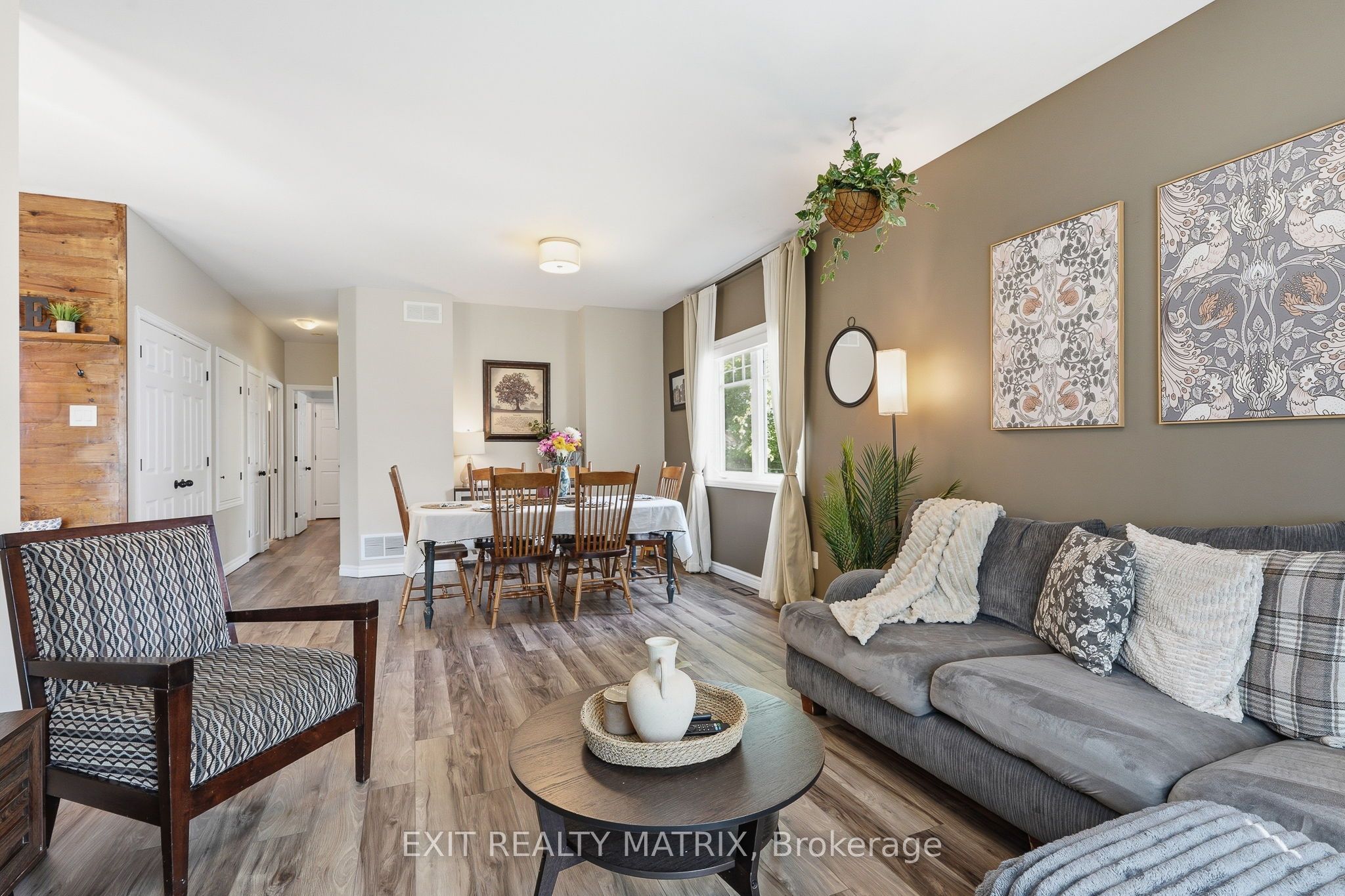 59 First Avenue Property Photo 7