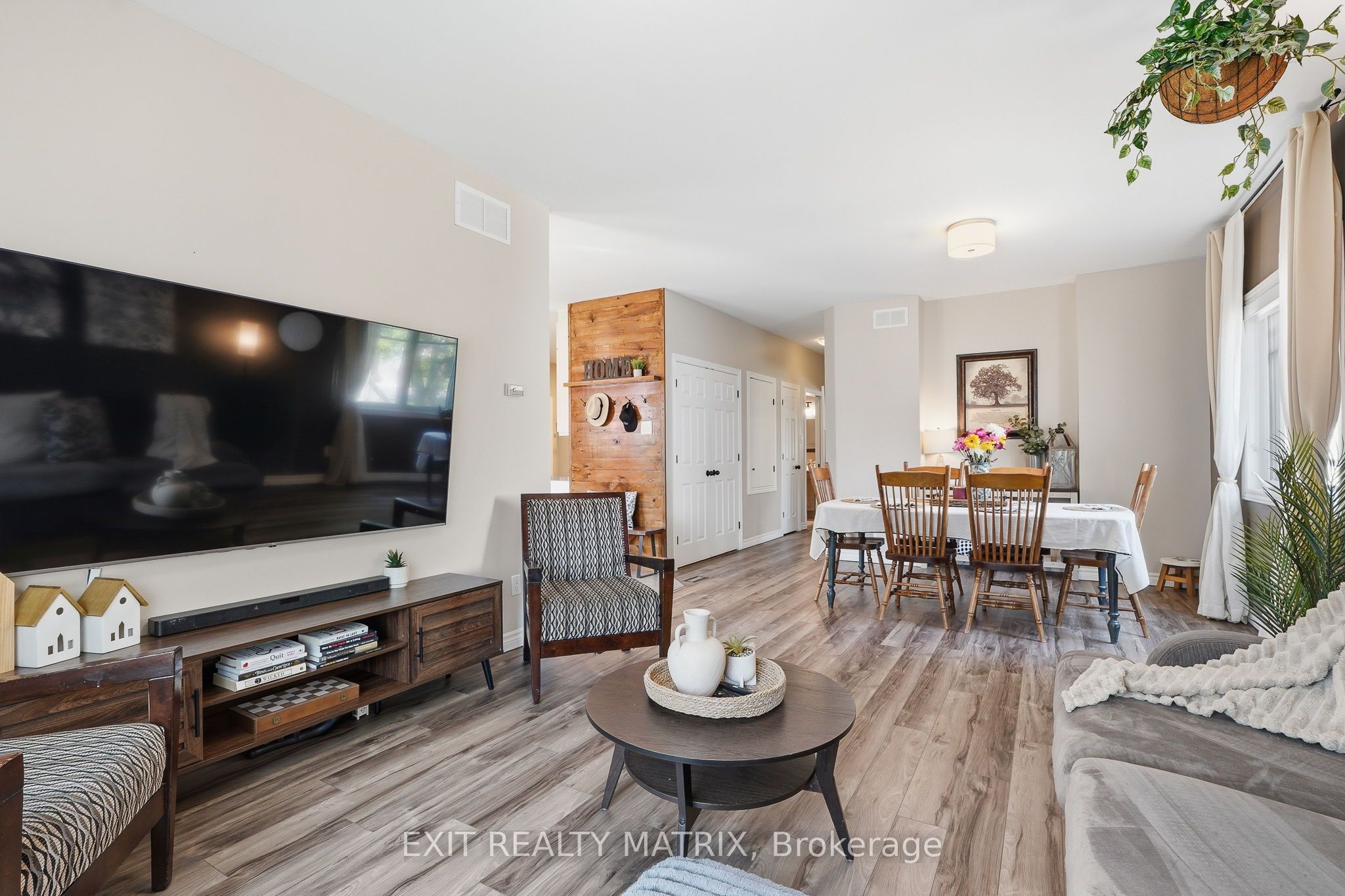 59 First Avenue Property Photo 8