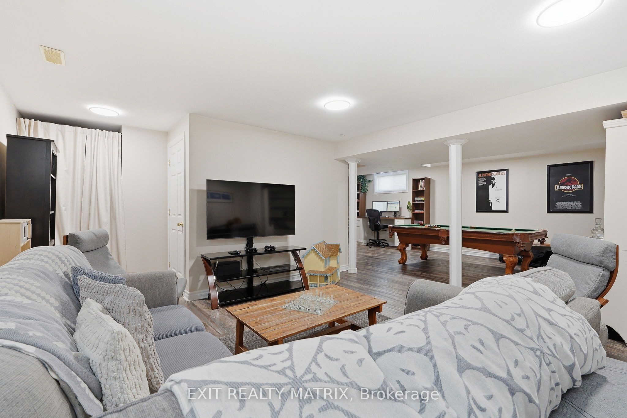 59 First Avenue Property Photo 31