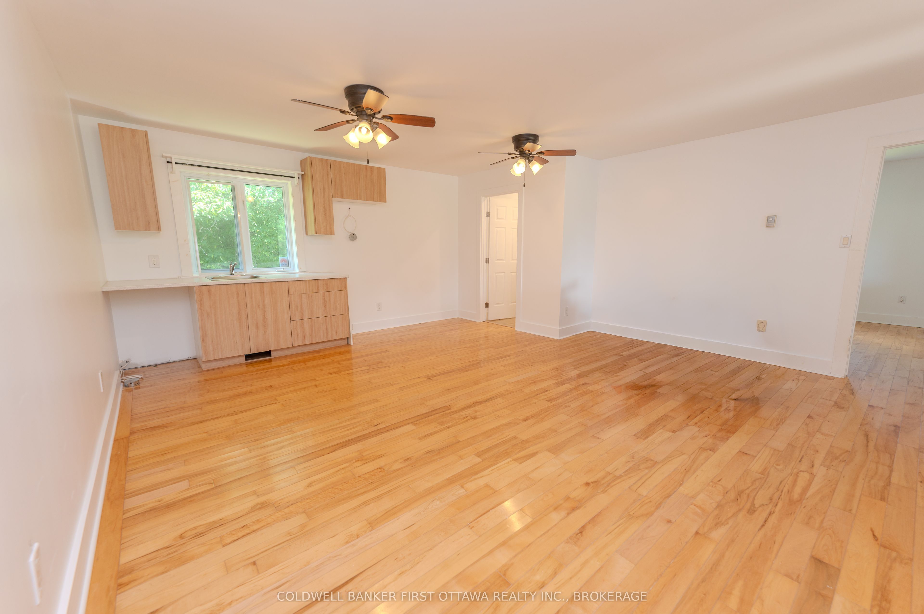 31 Station Road Property Photo 27