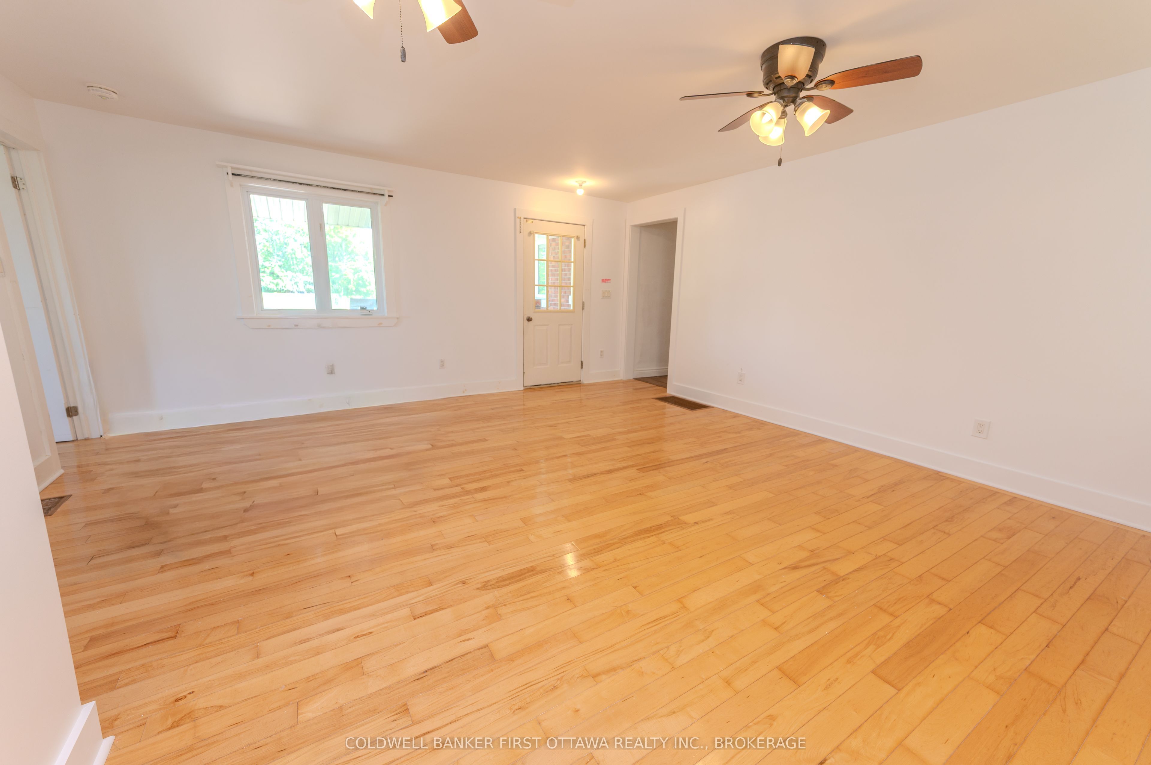 31 Station Road Property Photo 28