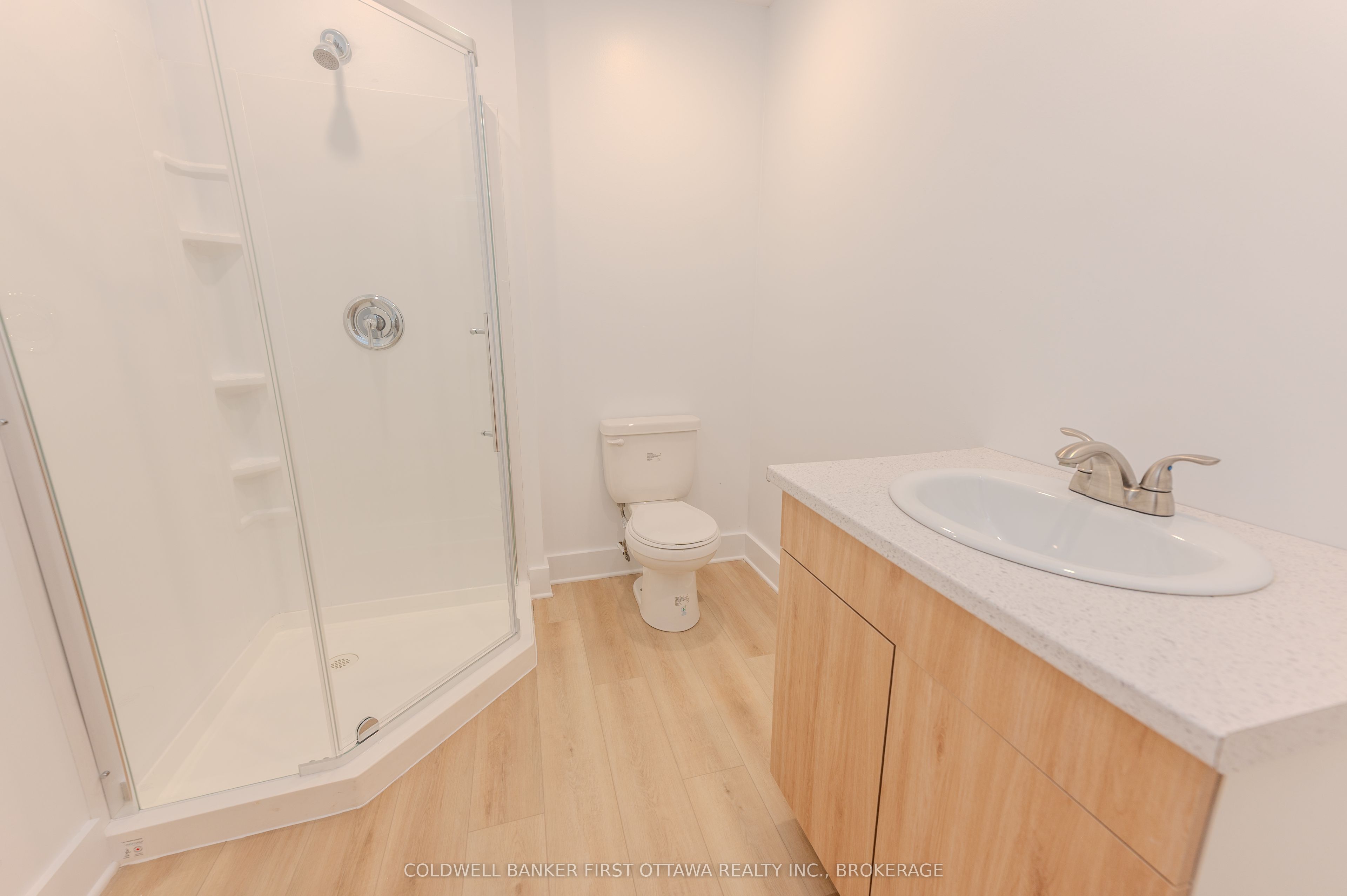 31 Station Road Property Photo 29