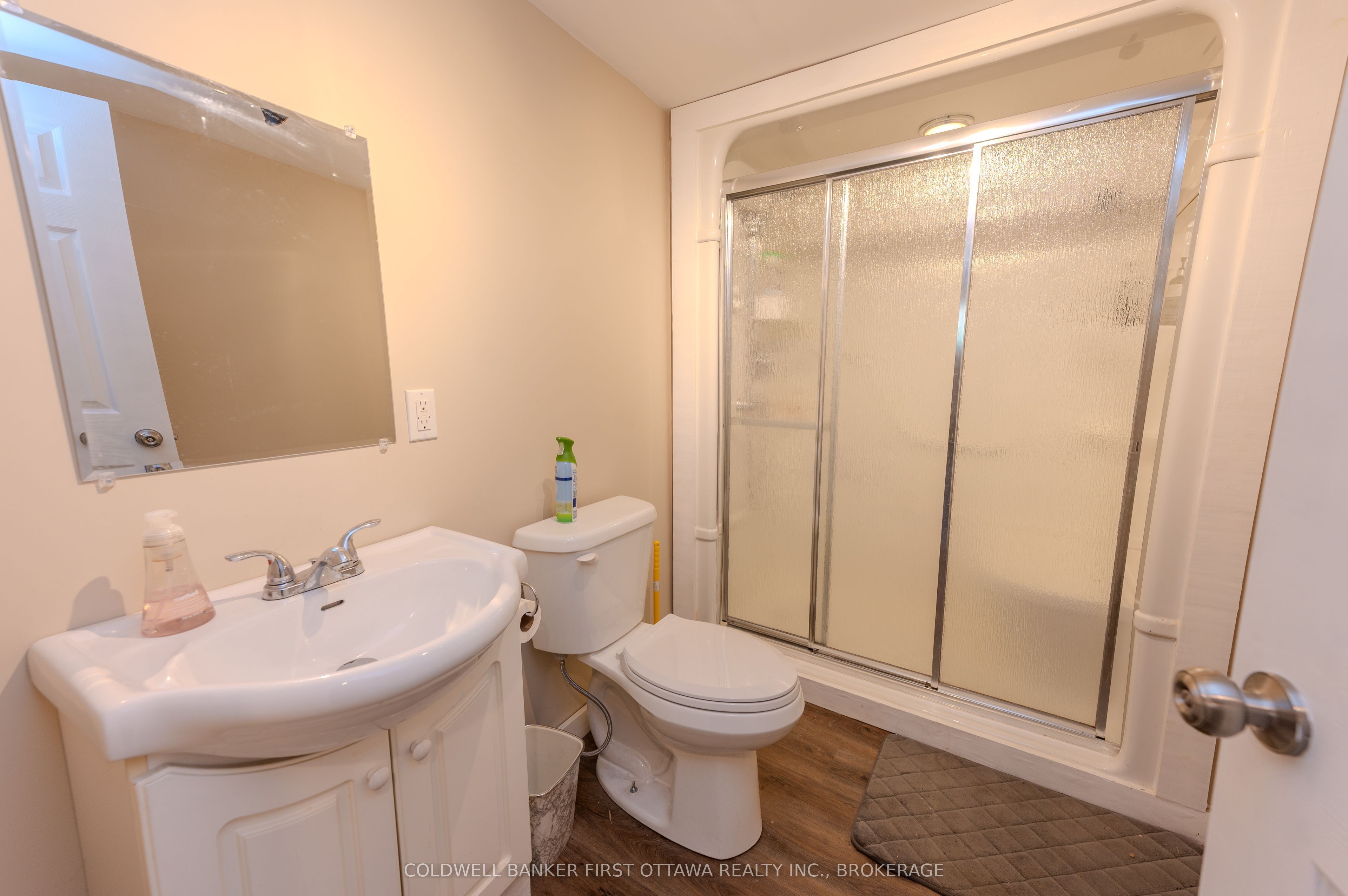 31 Station Road Property Photo 35