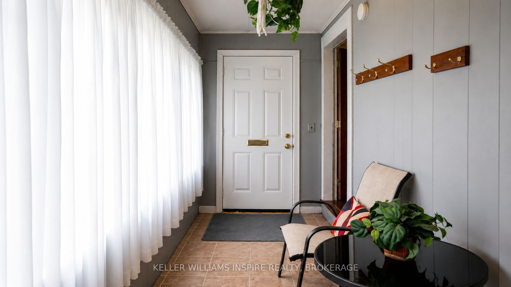 92 Elm Street Property Photo 4
