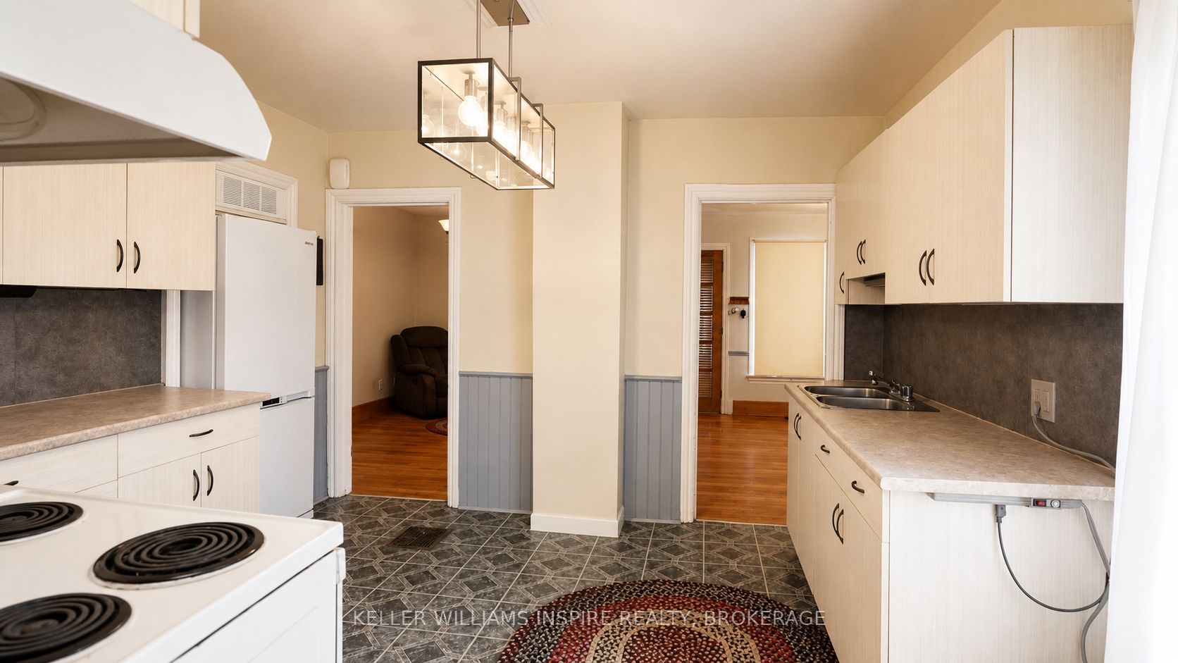 92 Elm Street Property Photo 11