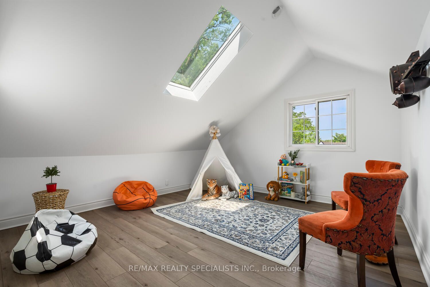 532 Ridgeway Road Property Photo 36