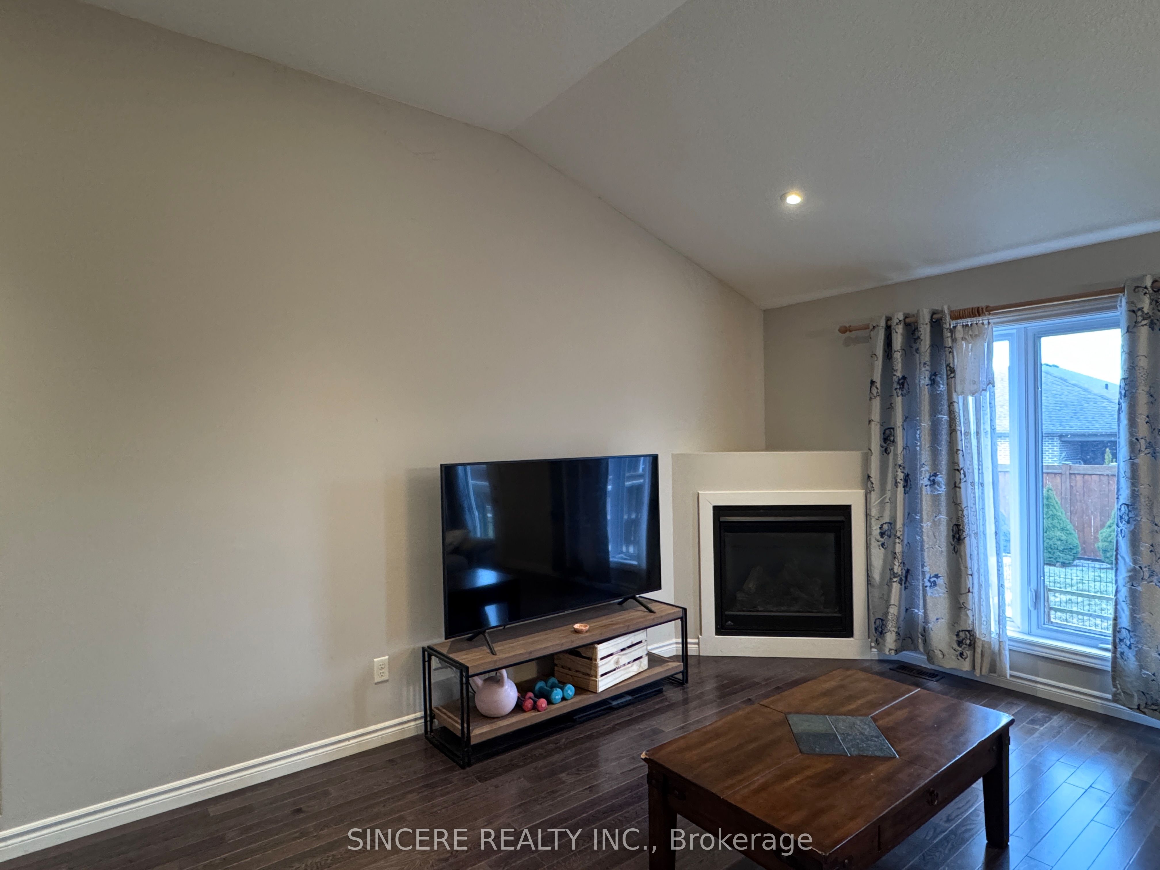 37 Galinee Trail Property Photo 17