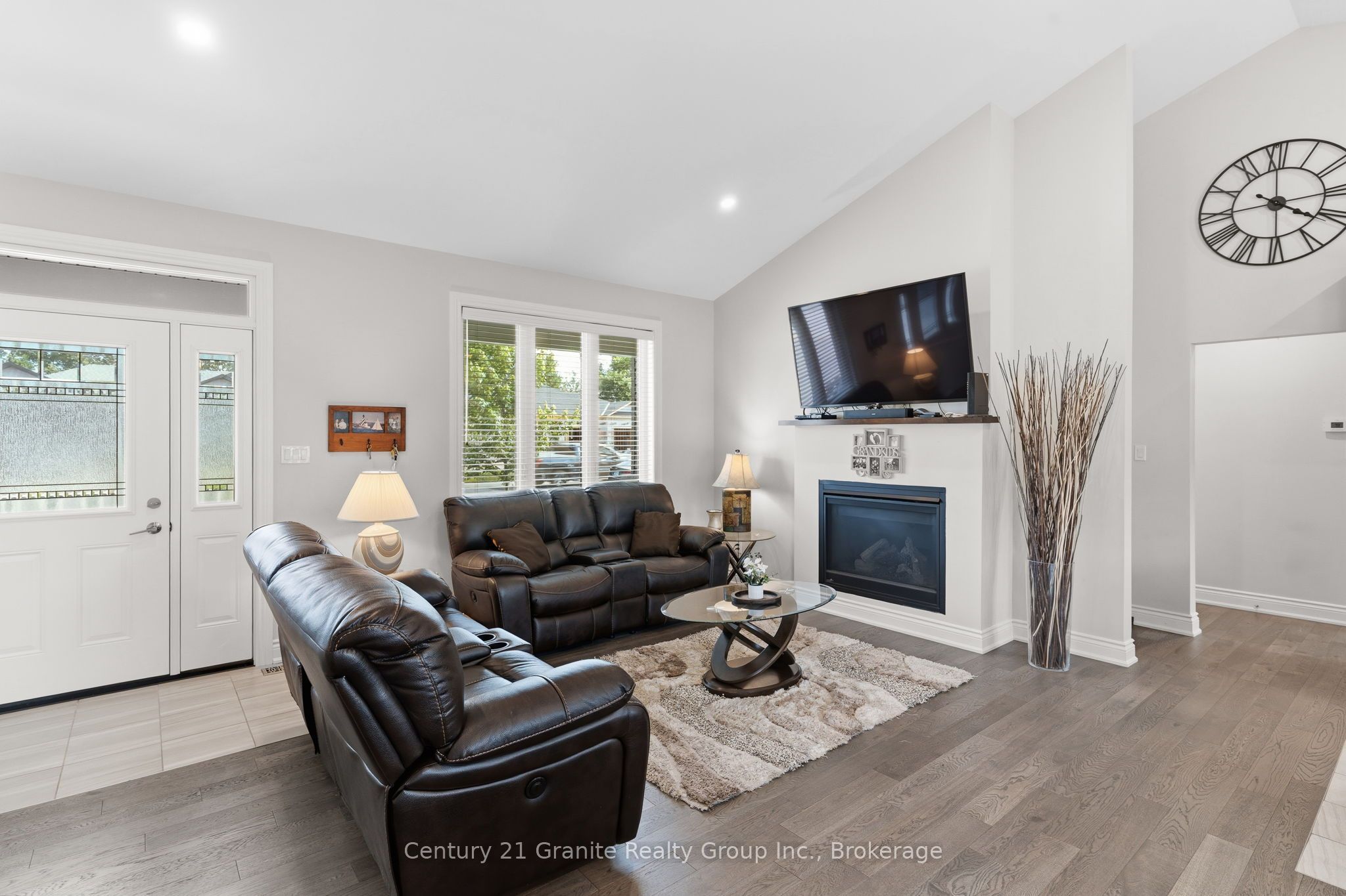 39 Windover Drive Property Photo 7