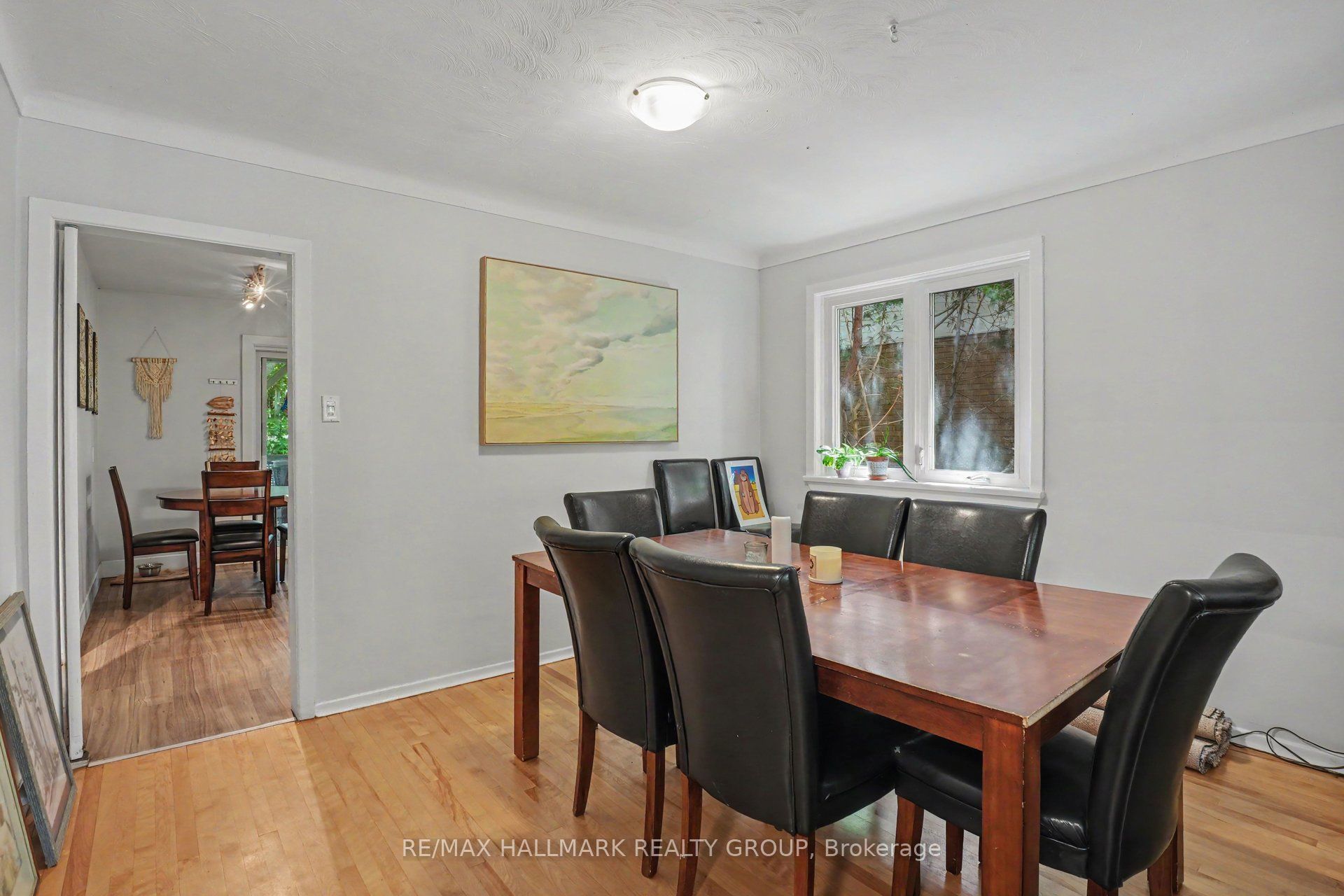 657 Golden Avenue Property Photo 7