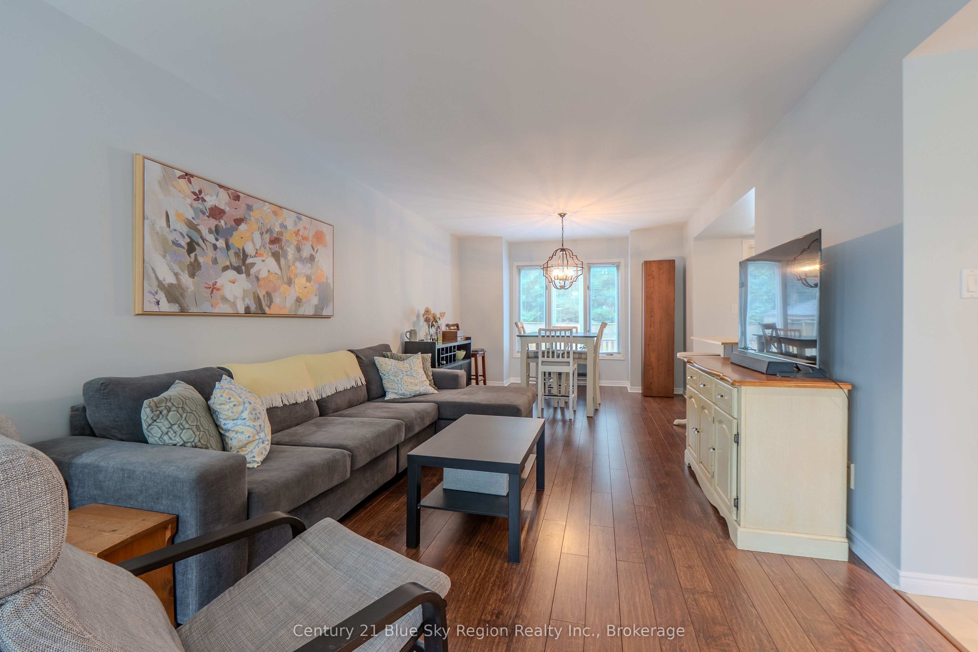 661 Tackaberry Drive Property Photo 11