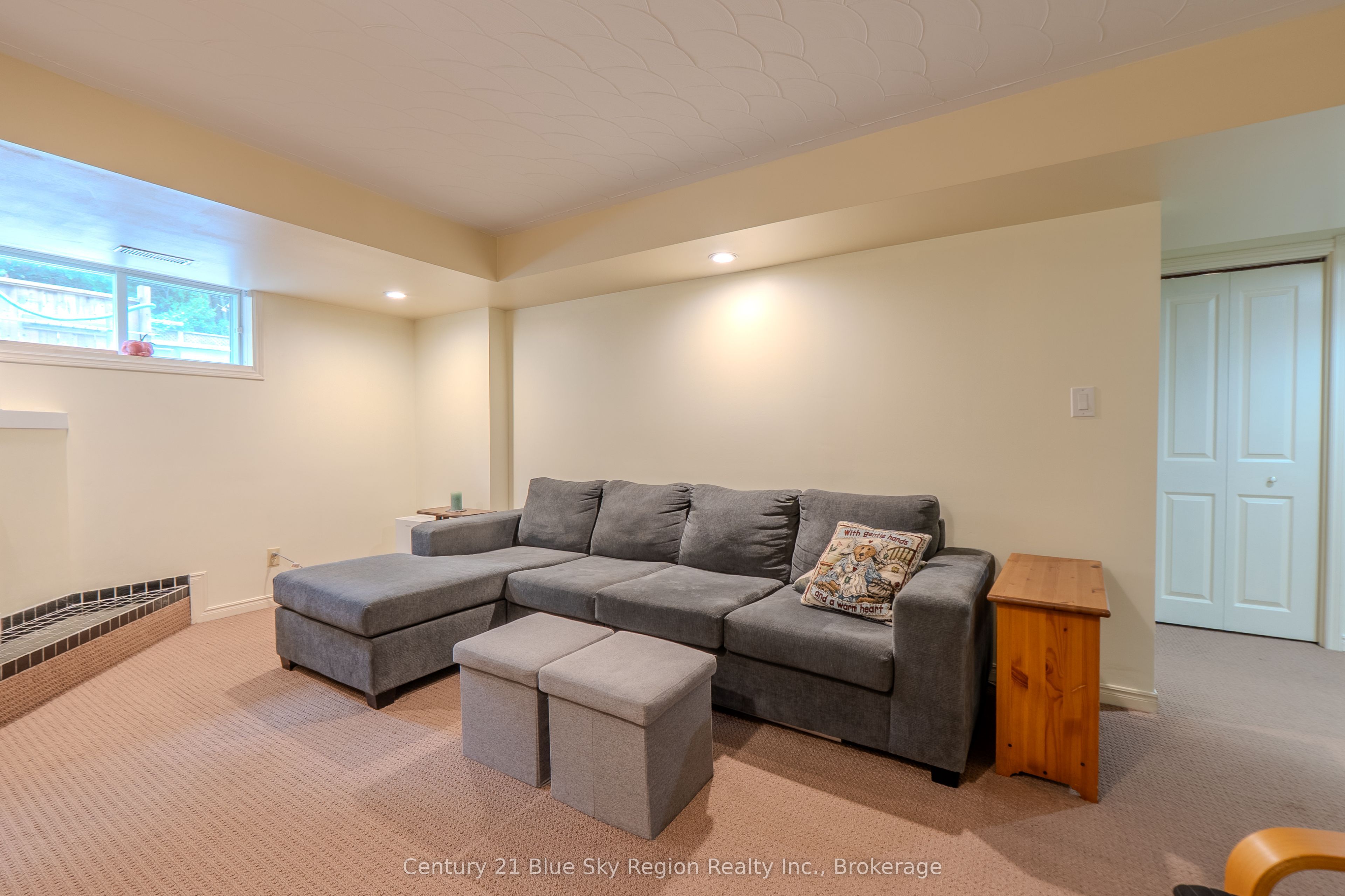 661 Tackaberry Drive Property Photo 31