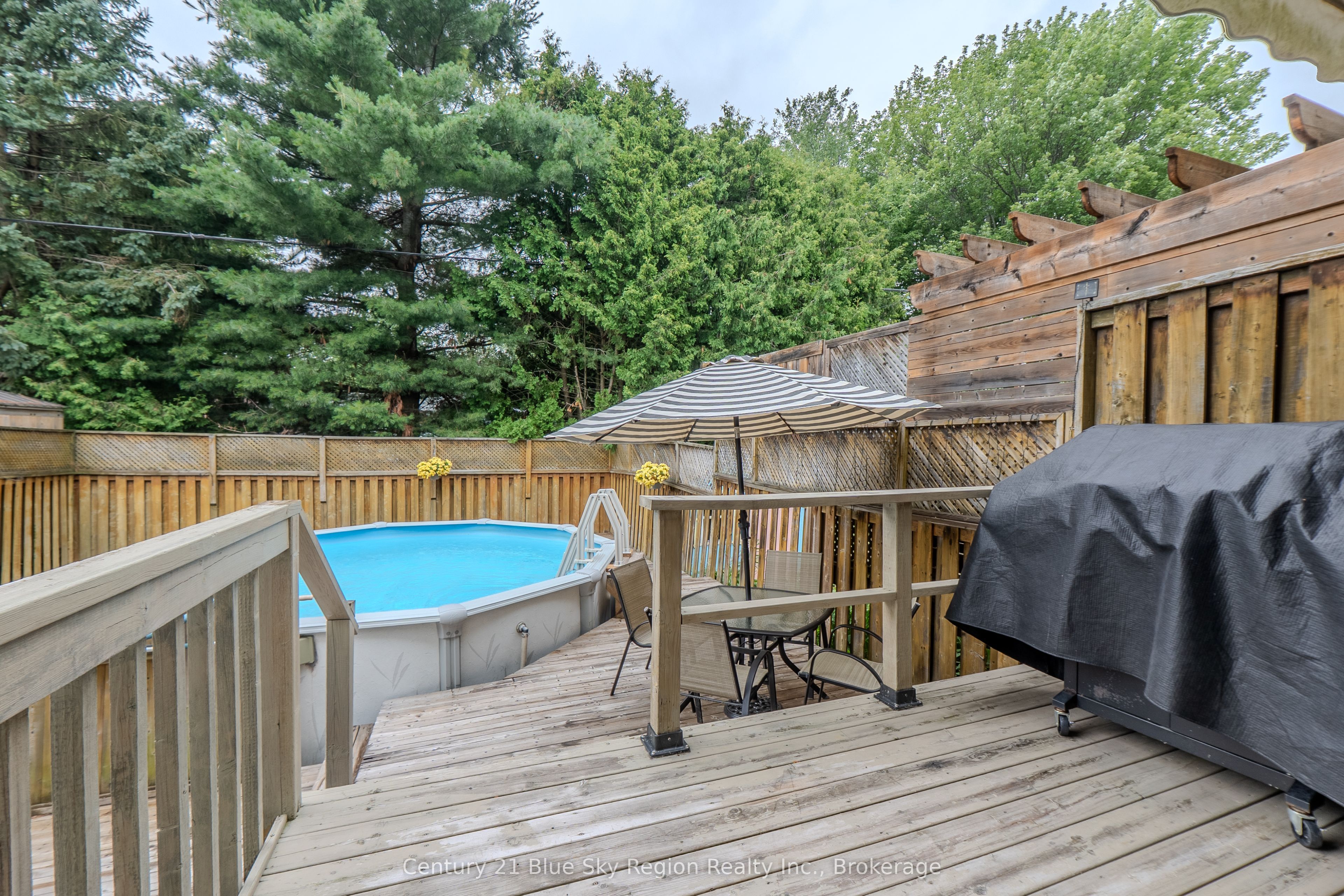 661 Tackaberry Drive Property Photo 38