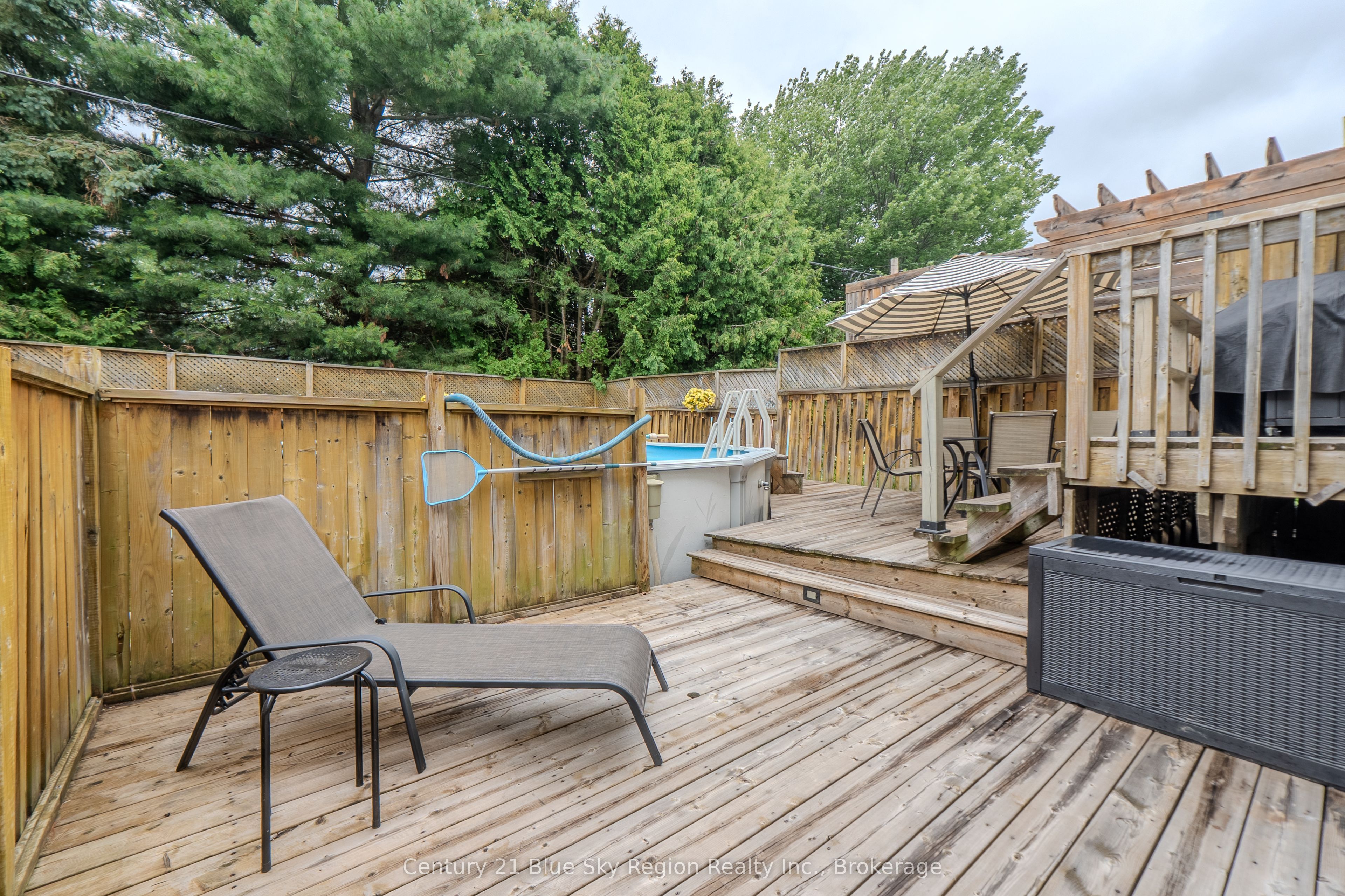 661 Tackaberry Drive Property Photo 40