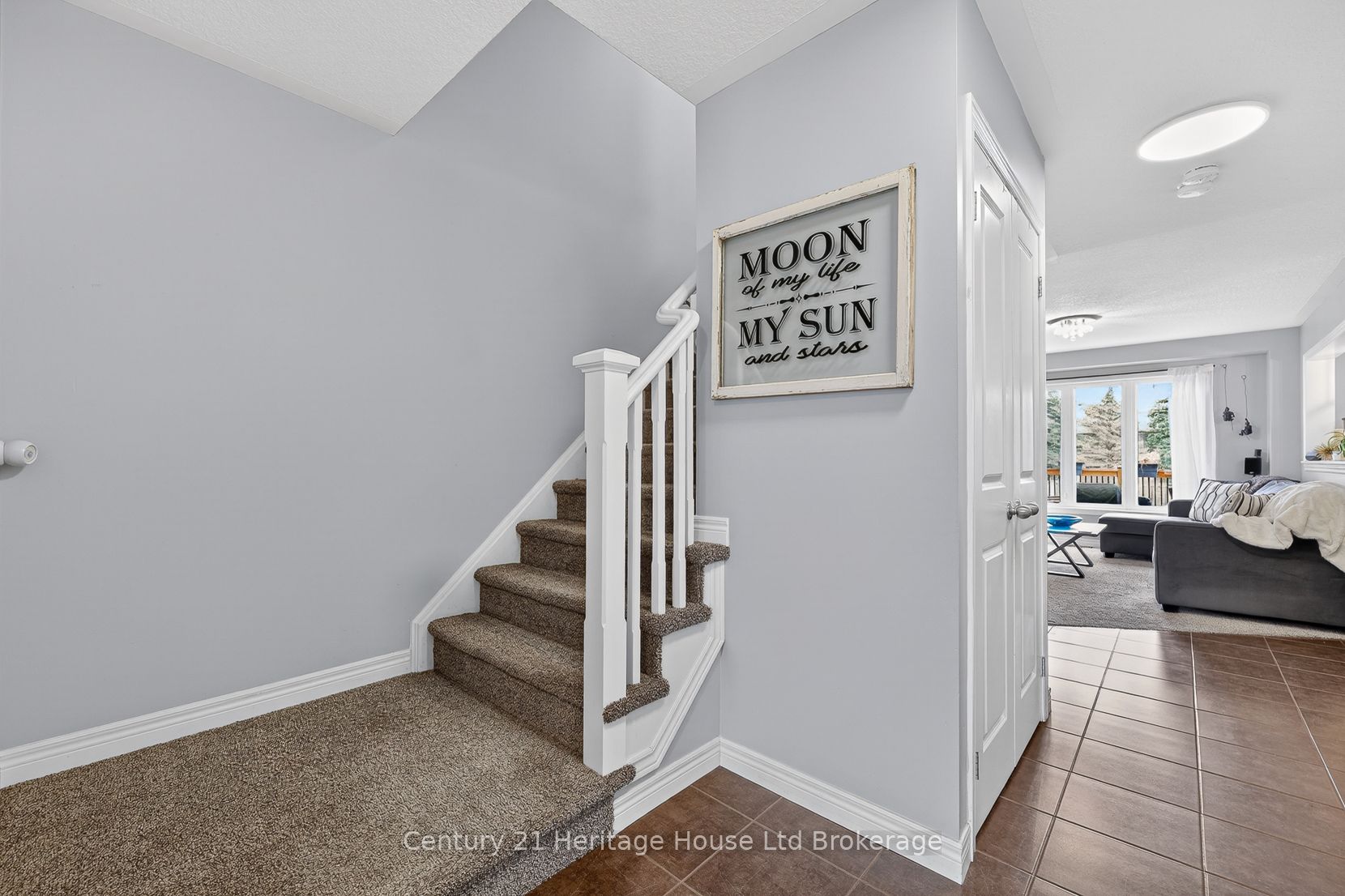 1180 Caen Avenue Property Photo 3