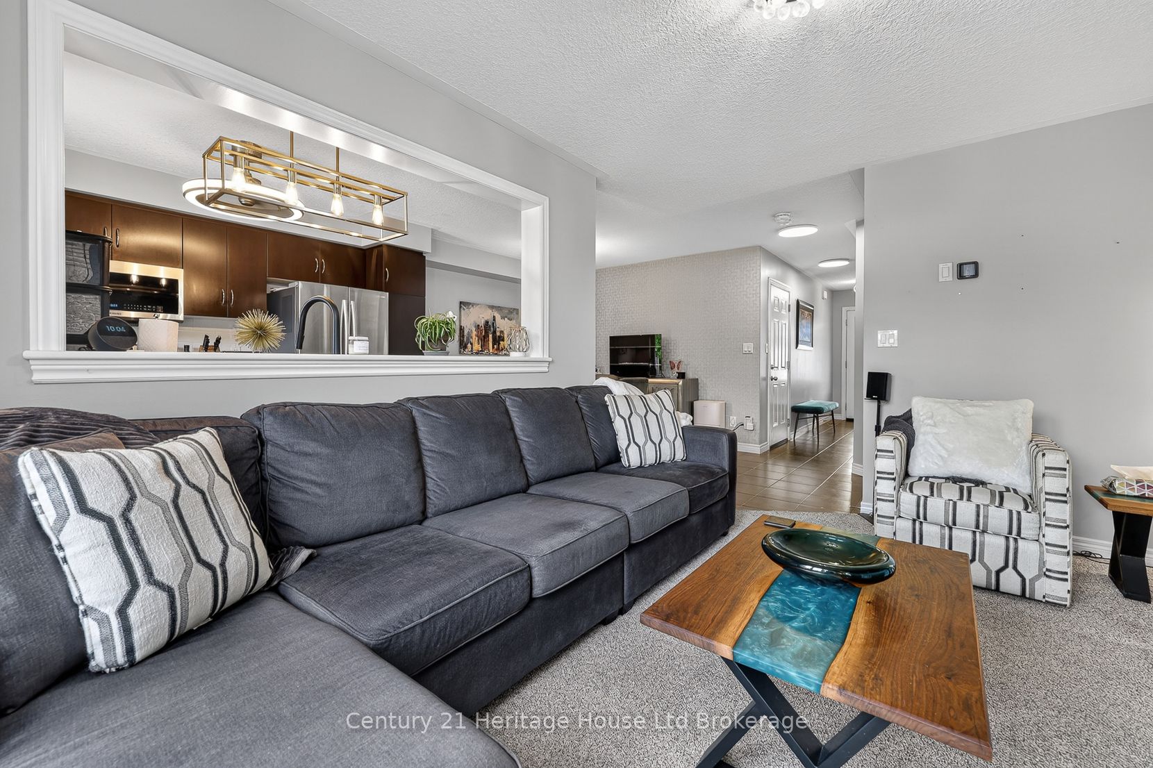 1180 Caen Avenue Property Photo 7