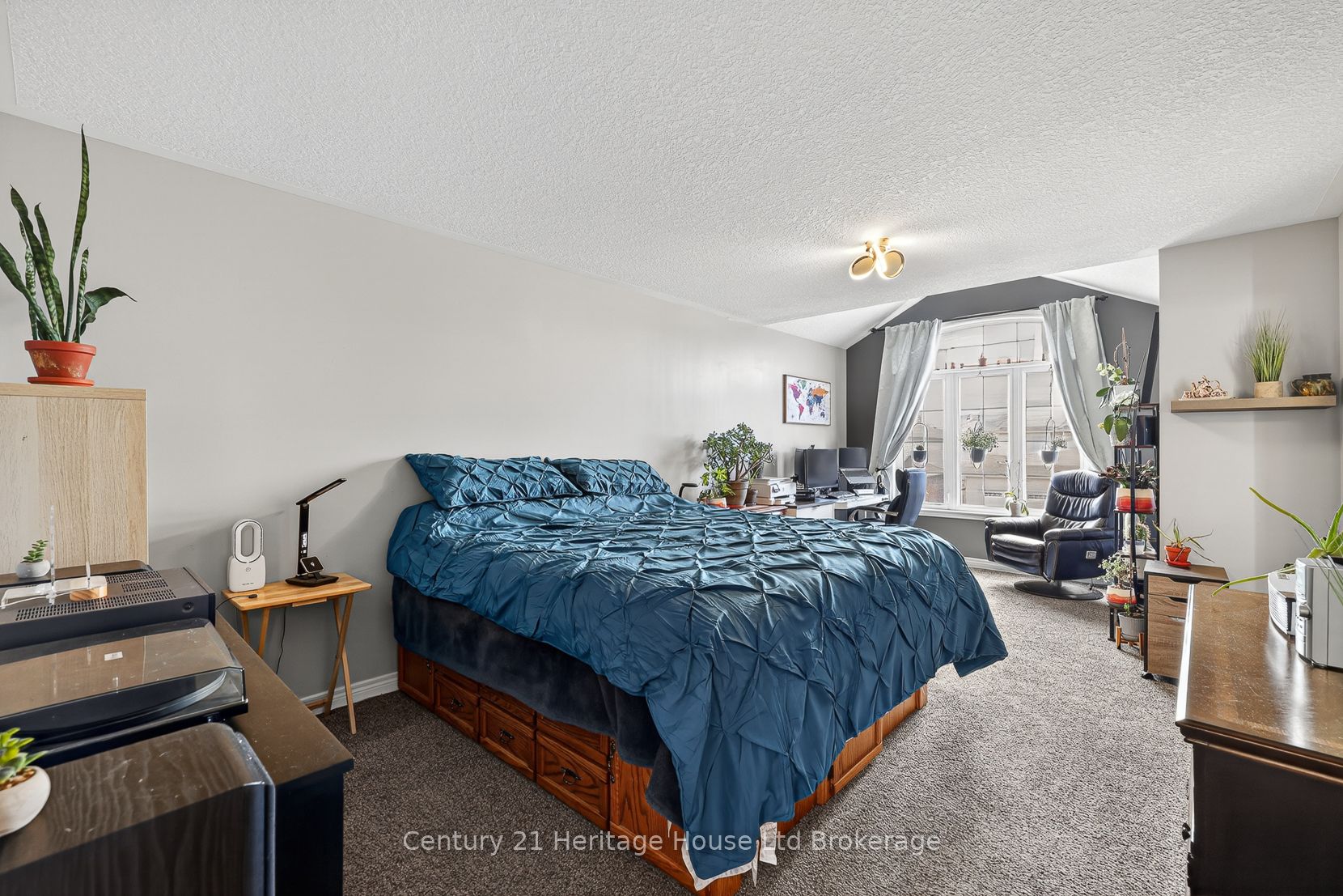 1180 Caen Avenue Property Photo 13
