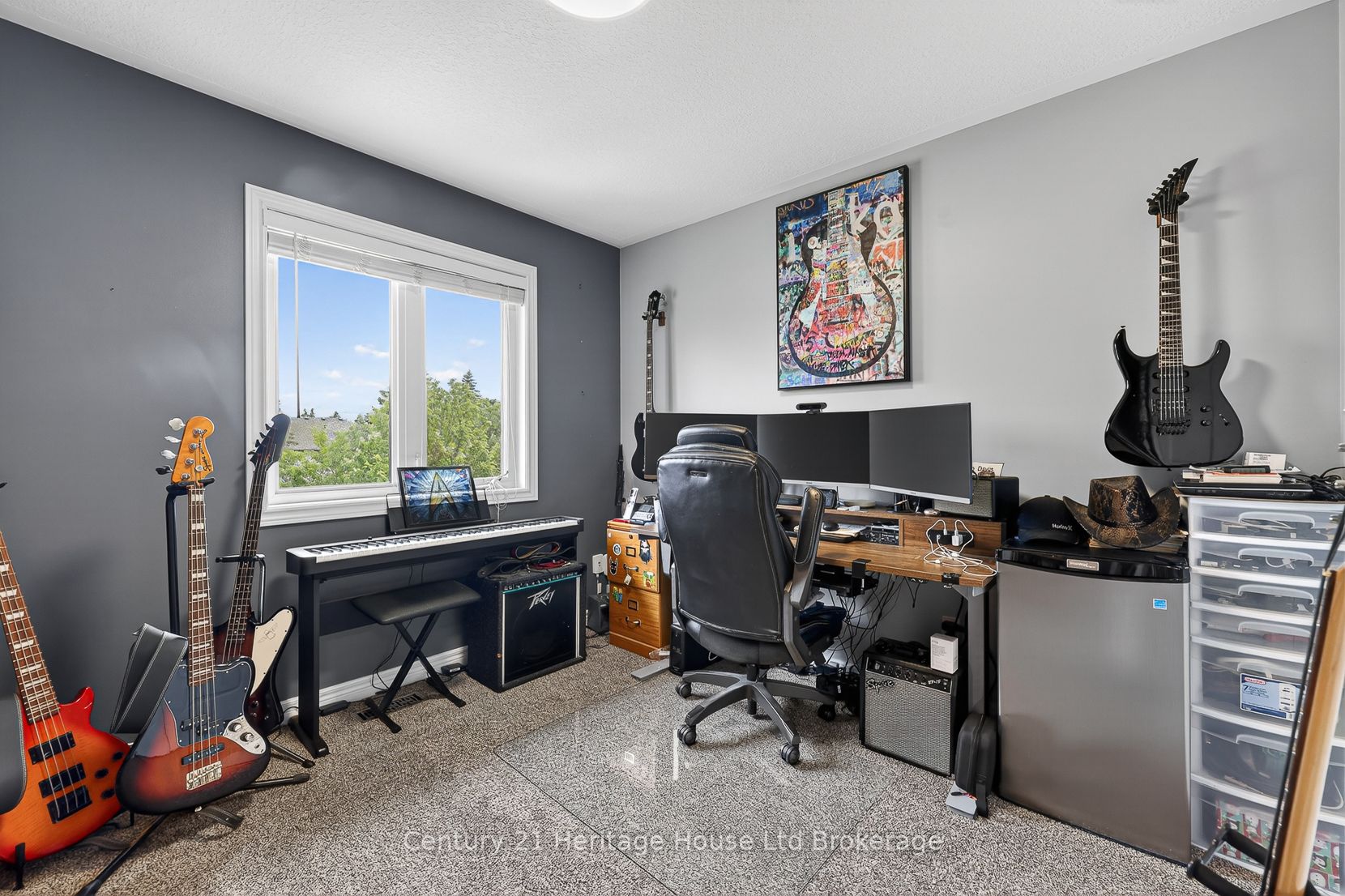 1180 Caen Avenue Property Photo 17
