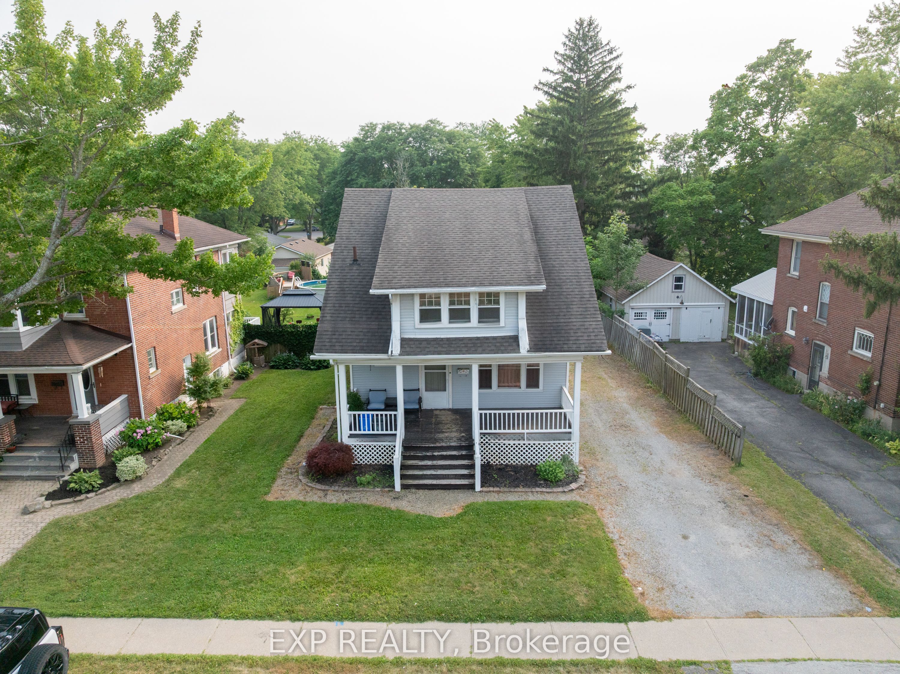 8289 Willoughby Drive Property Photo 1