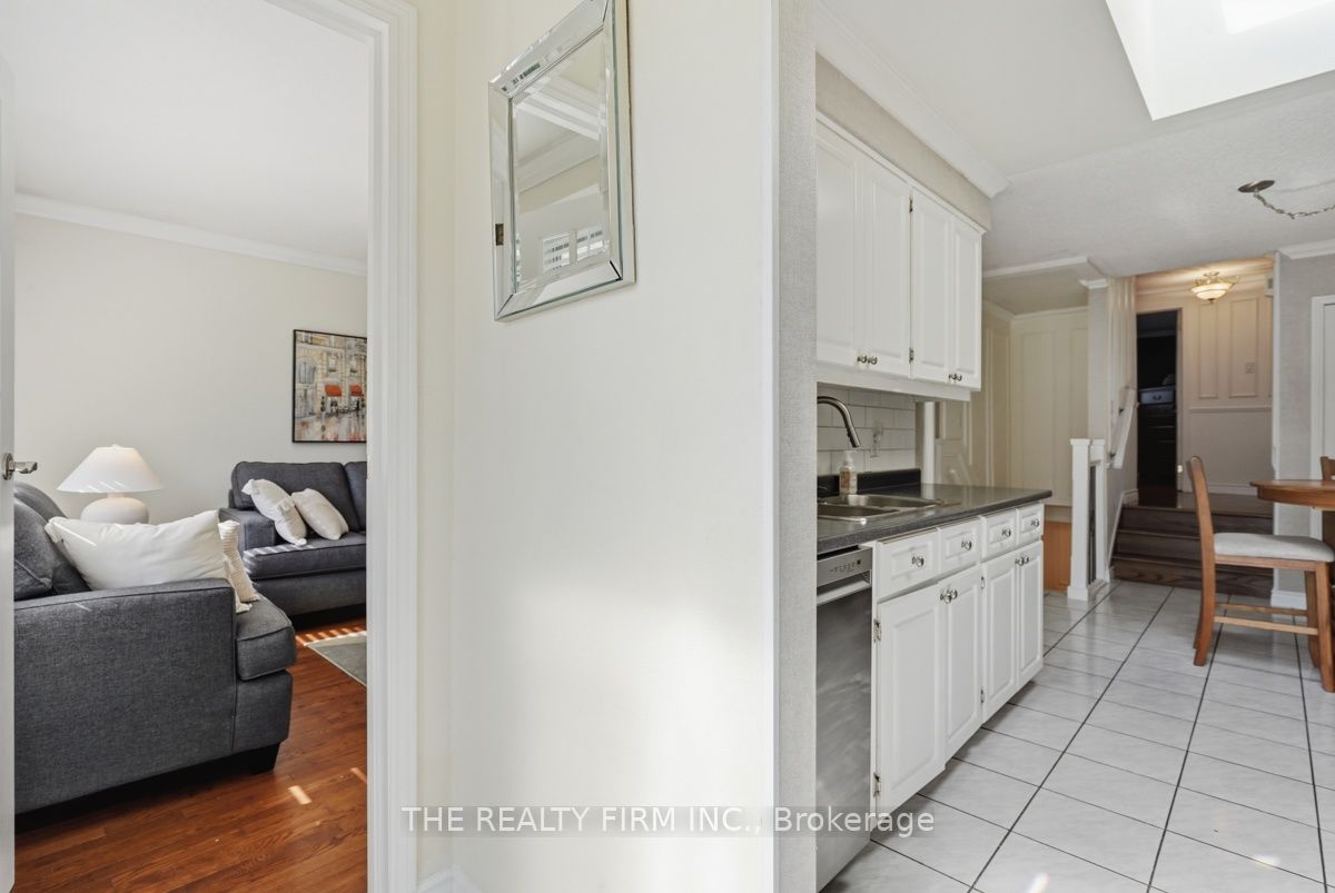 43 Clara Crescent Property Photo 6