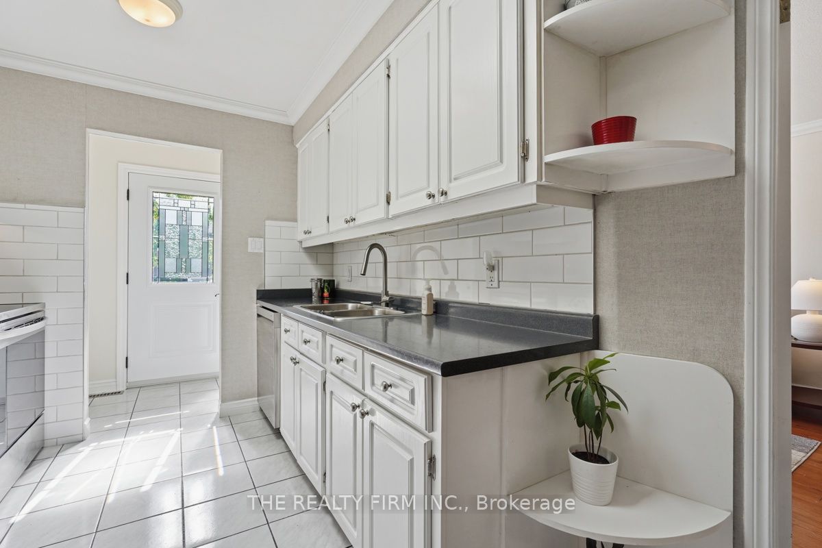 43 Clara Crescent Property Photo 13