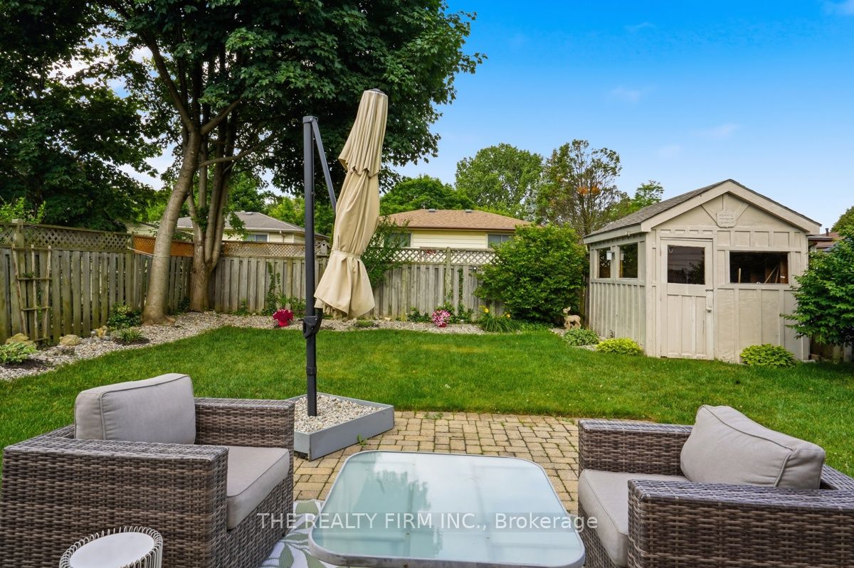 43 Clara Crescent Property Photo 36
