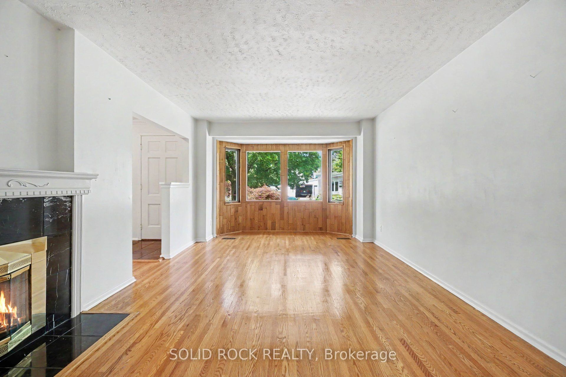 1838 Louisiana Avenue Property Photo 4