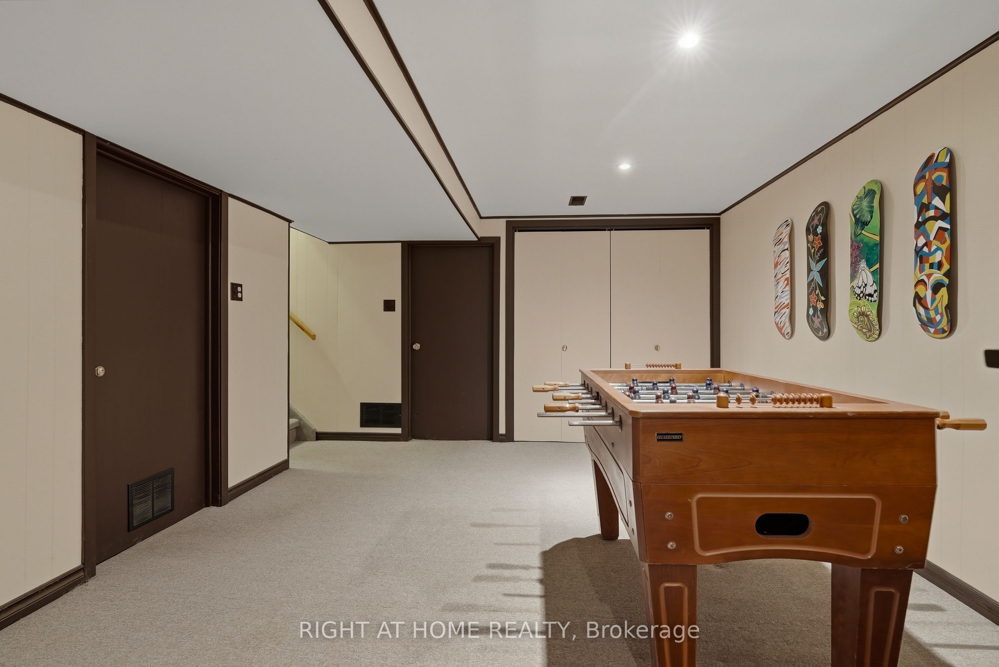 1272 Collins Avenue Property Photo 18
