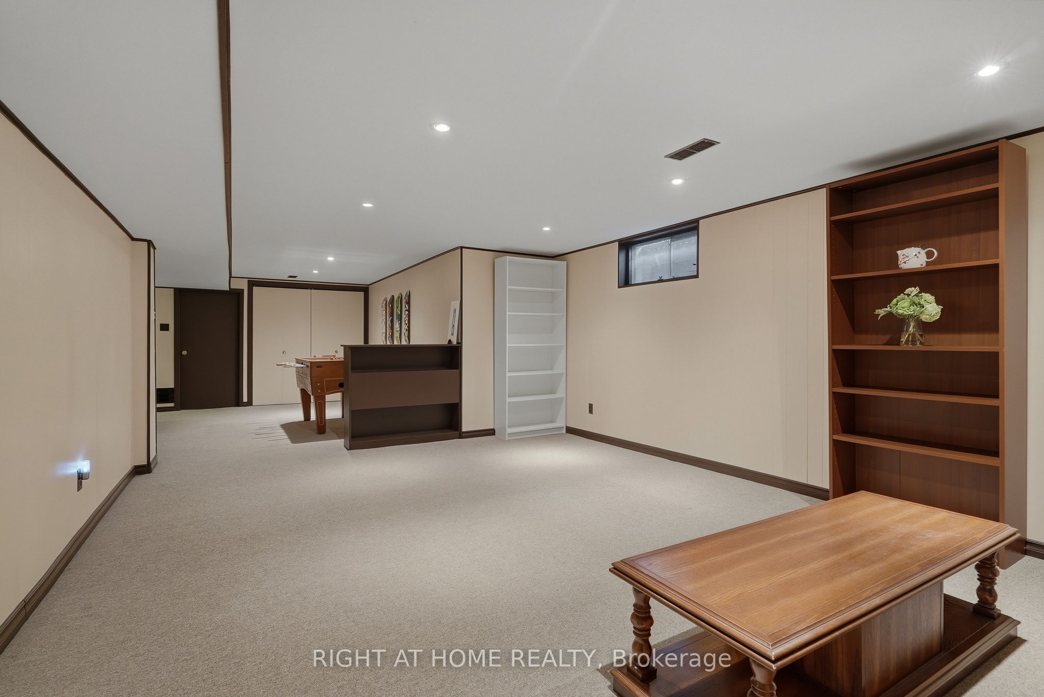 1272 Collins Avenue Property Photo 20
