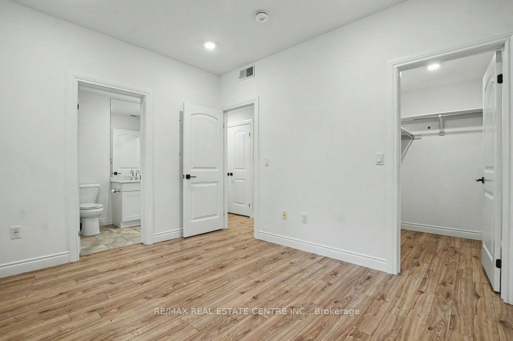 112 Union Street E B105 Property Photo 15