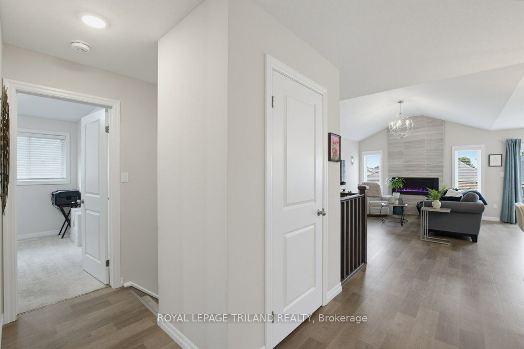 226 Peach Tree Boulevard Property Photo 9