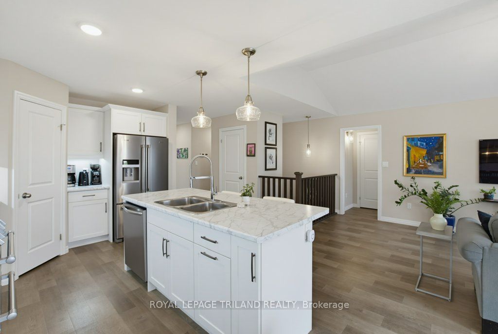 226 Peach Tree Boulevard Property Photo 13